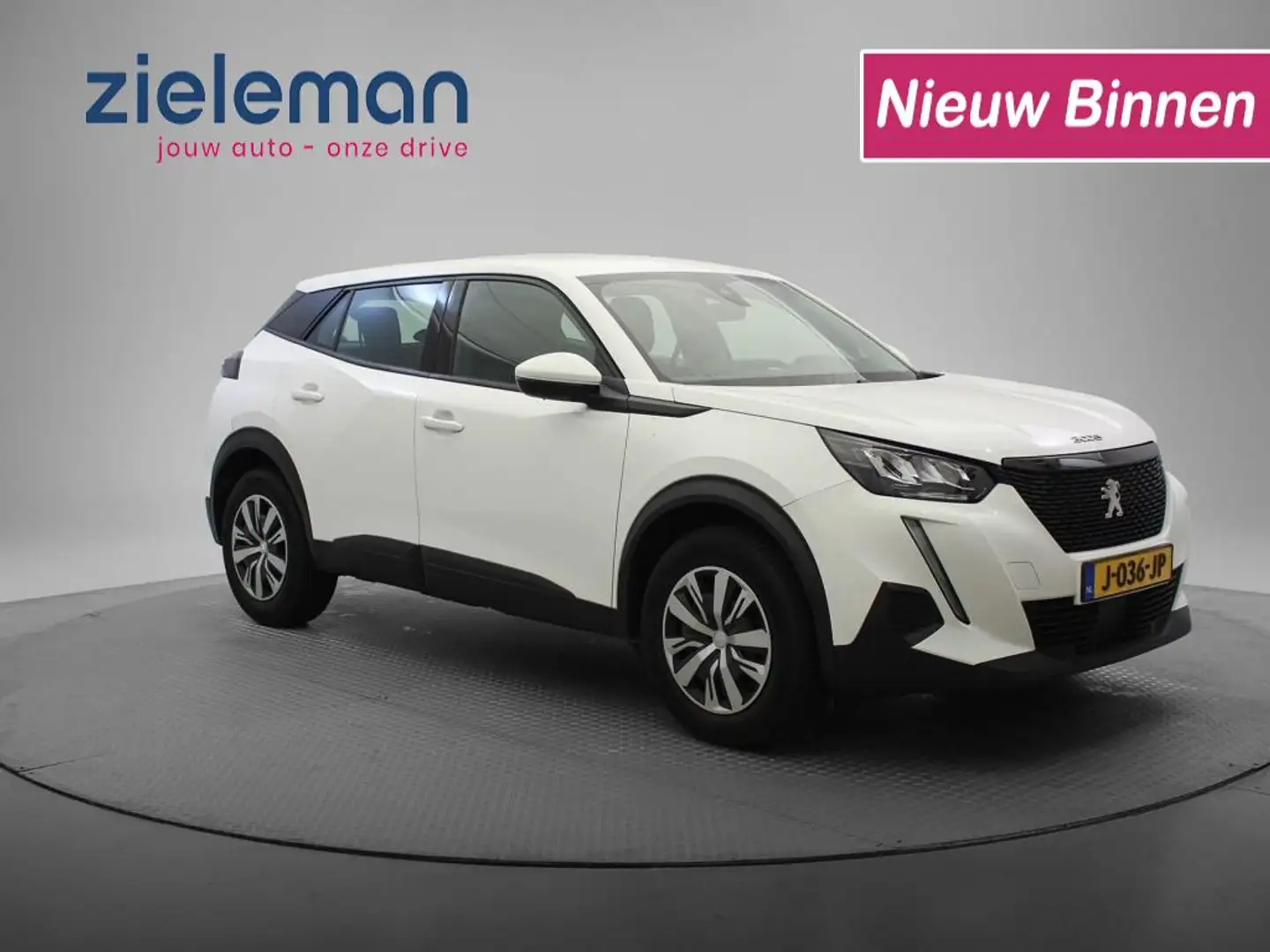 Peugeot 2008 1.2 PureTech Active - Carplay, Cruise, Navi Blanc - 1
