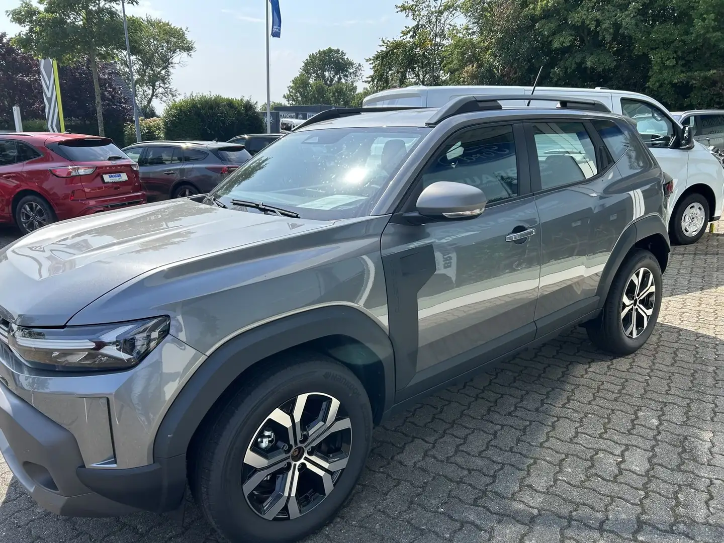Dacia Duster III TCe 130 Expression Gris - 2