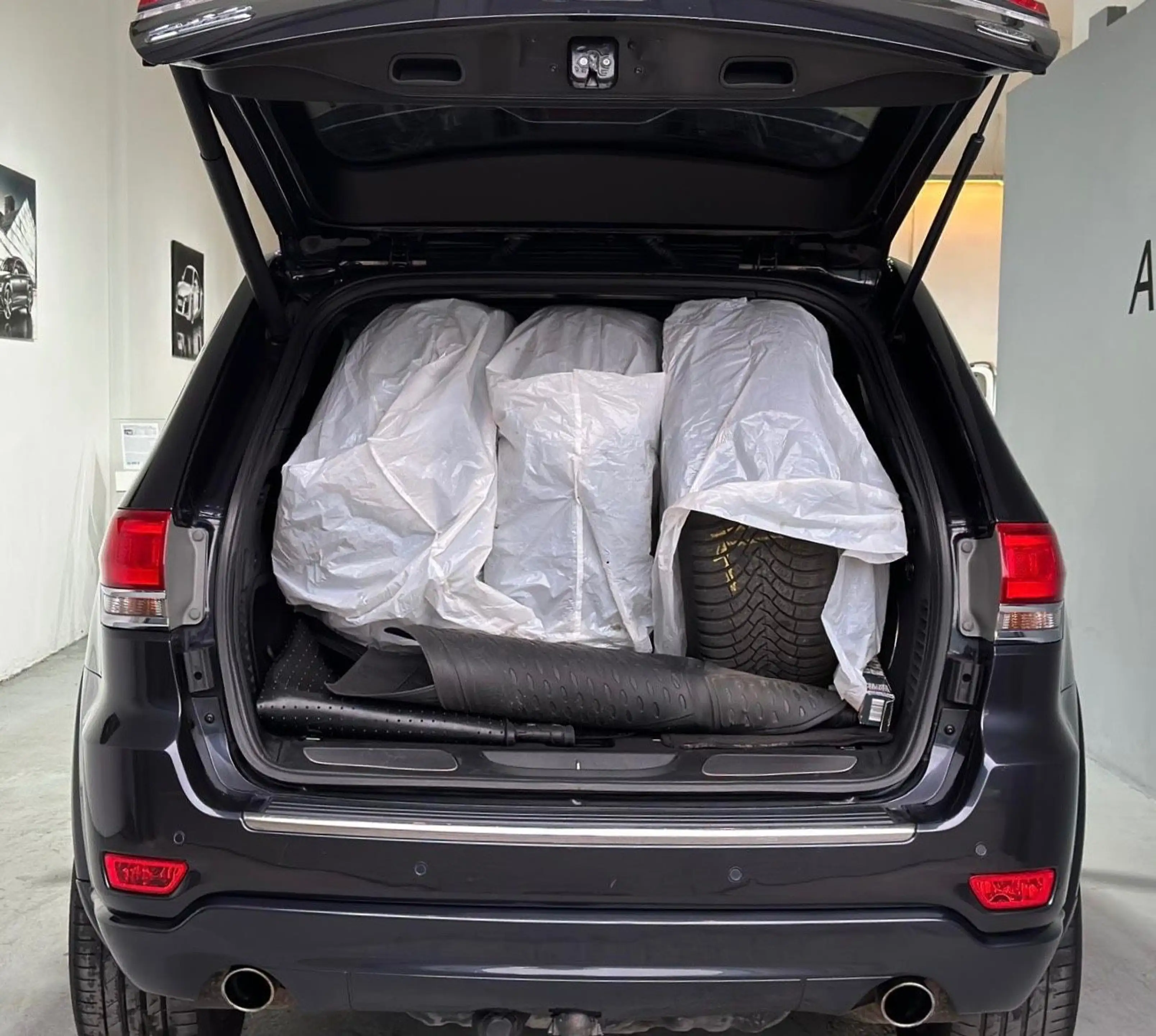 Jeep Grand Cherokee 3.0 CRD Aut. Overland Voll — photo 13
