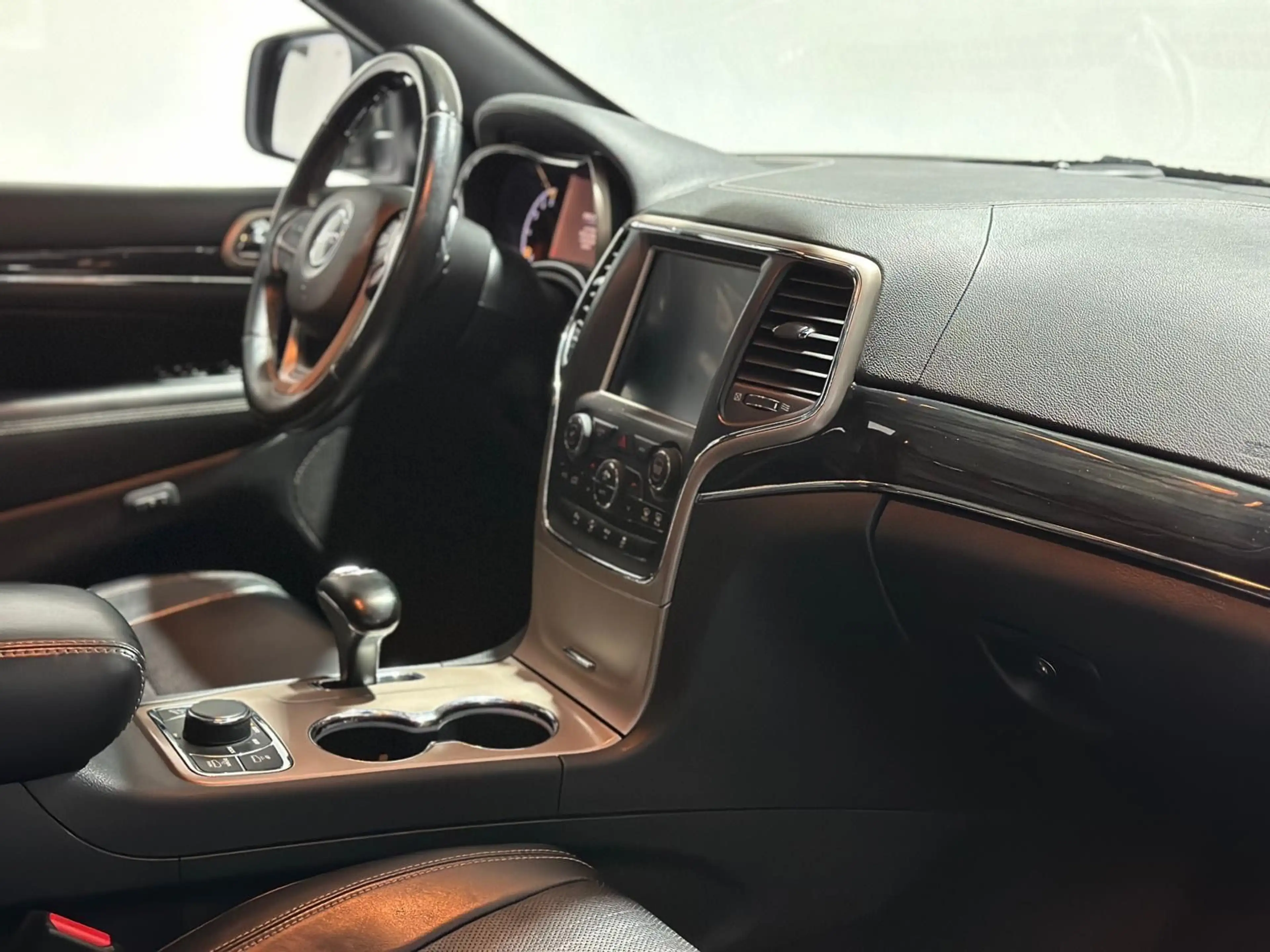 Jeep Grand Cherokee 3.0 CRD Aut. Overland Voll — photo 7