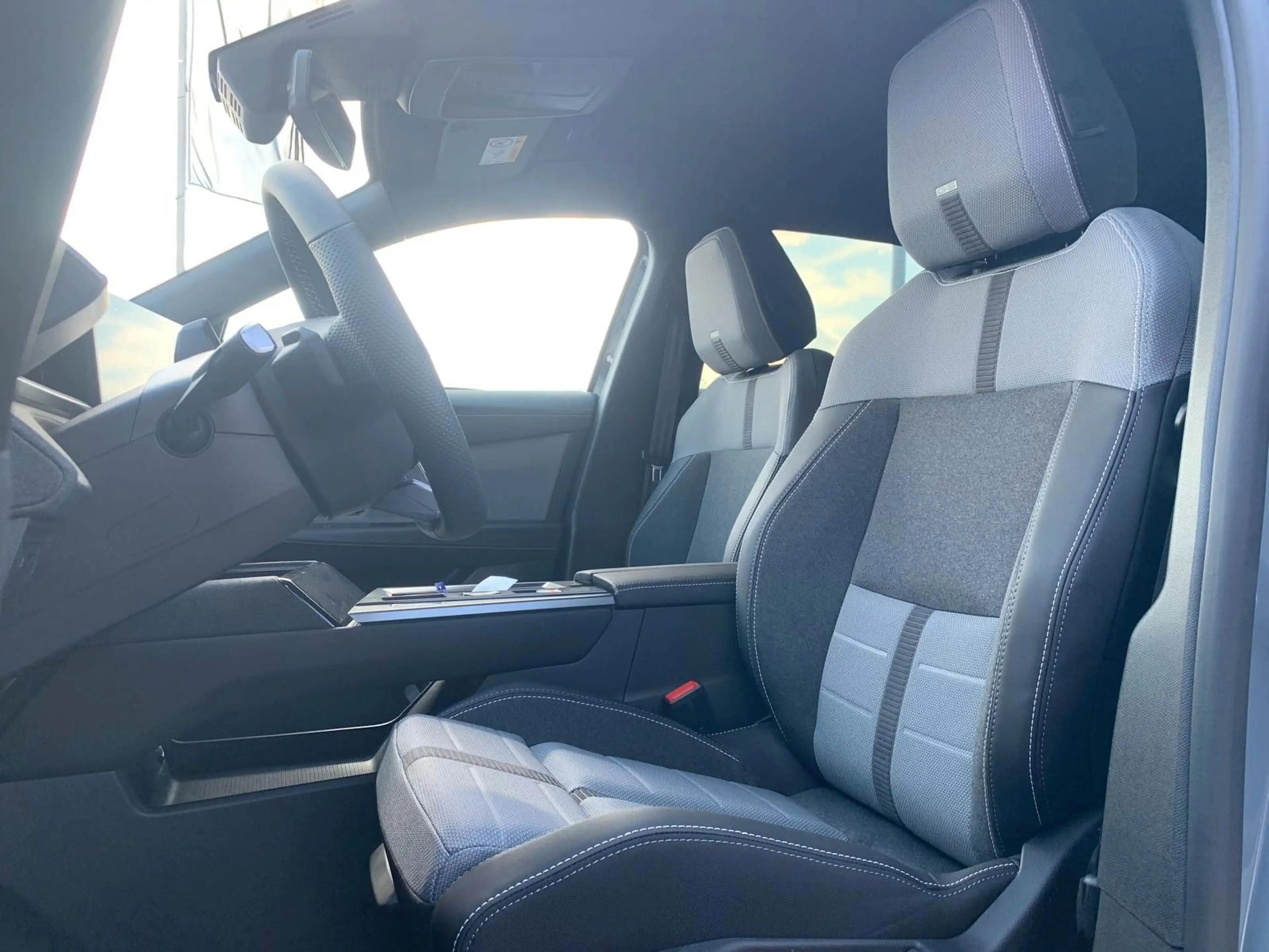 Opel Grandland X Grandland Electric Ultimate 213PS *73kWH*MATRIX* — photo 13