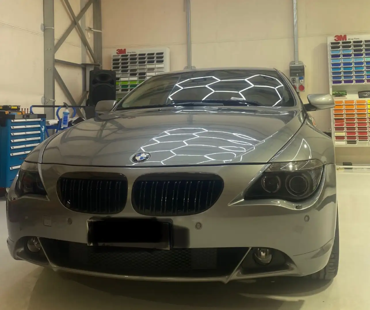 BMW 630 630Ci Coupe Сірий - 1