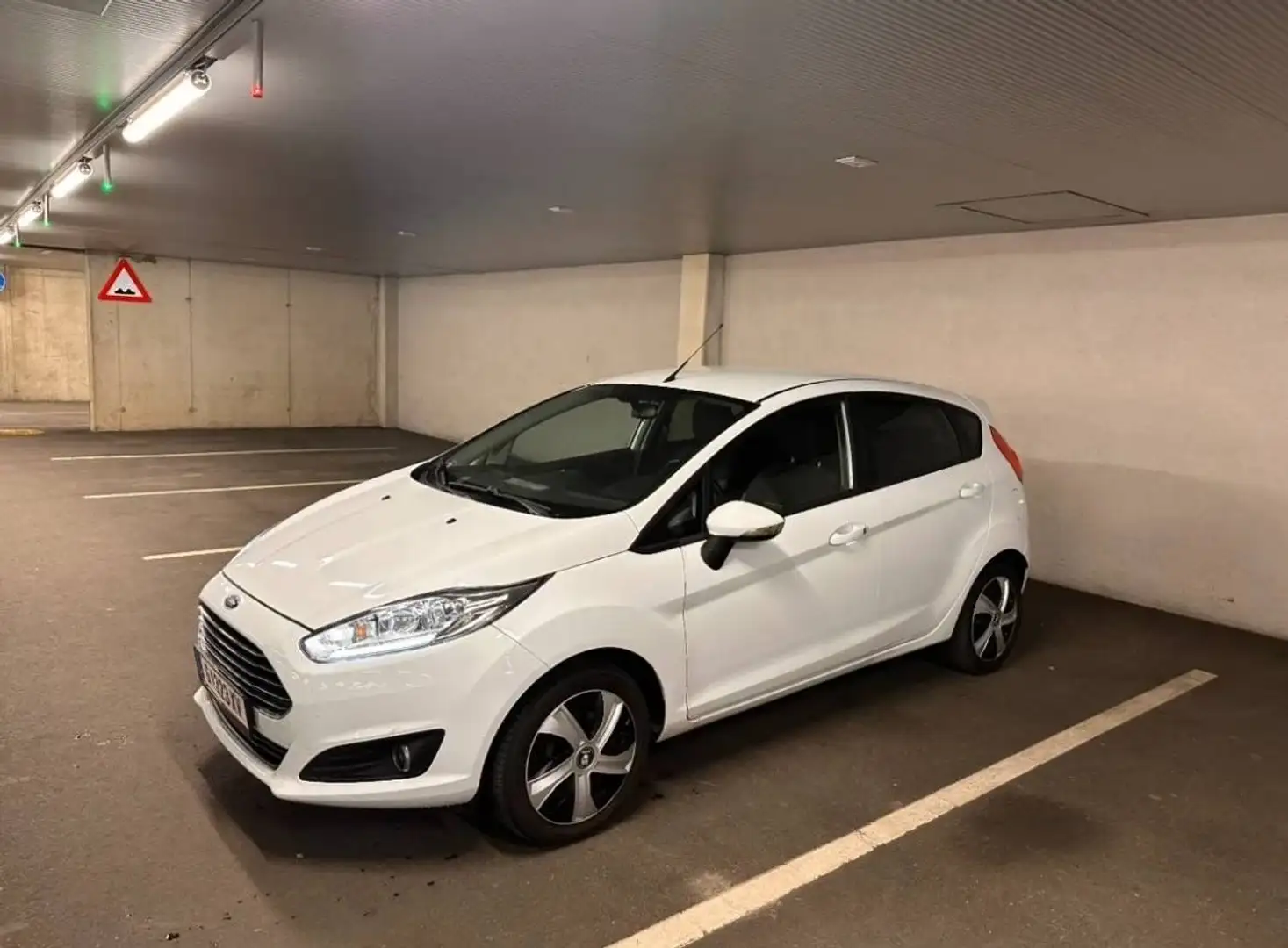 Ford Fiesta Fiesta Trend 1,25 Trend Weiß - 2