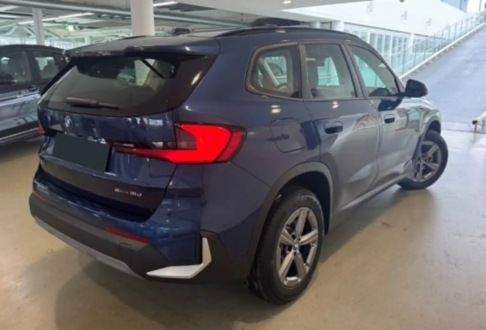 BMW X1 sDrive 18d Blu/Azzurro - 2
