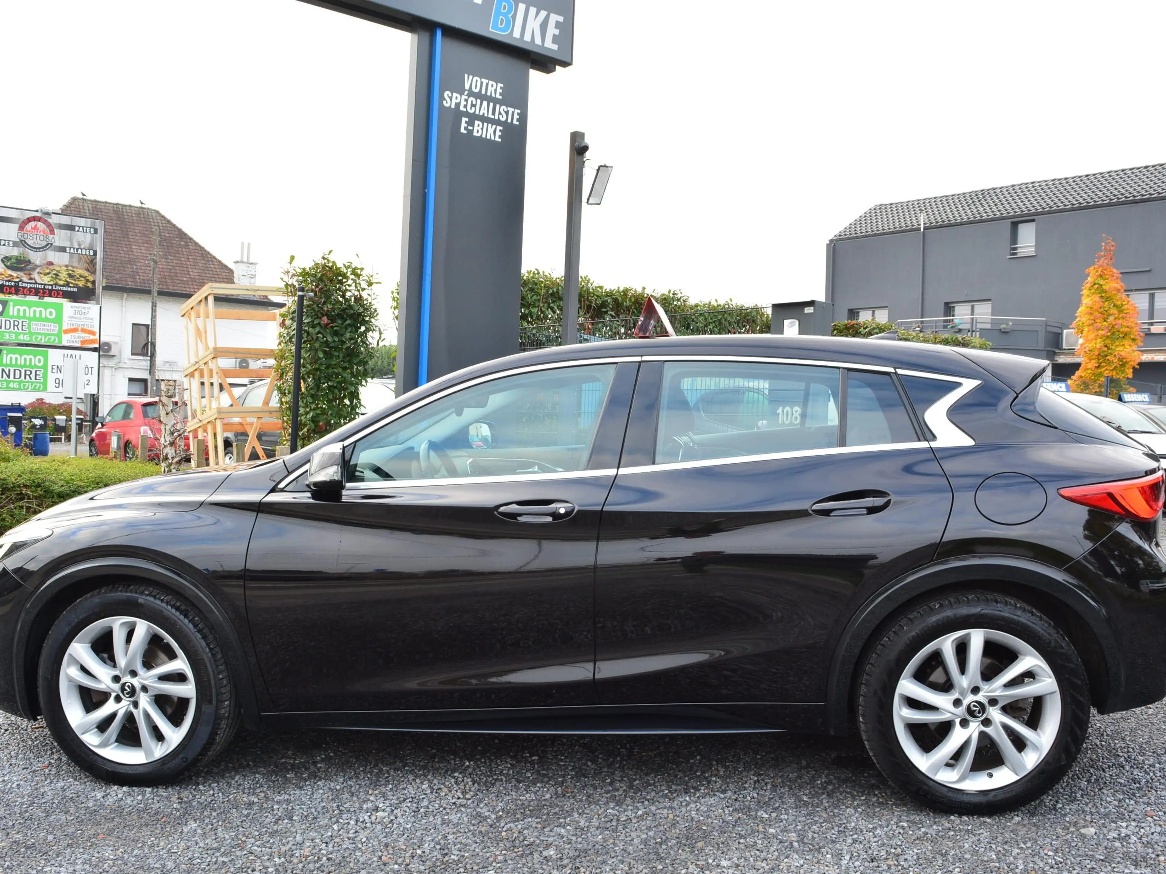 Infiniti Q30 Q30 1.5d Premium — photo 8