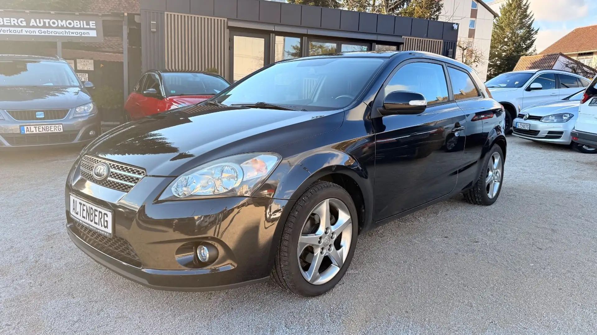 Kia ProCeed Spirit,1 Hand. Schwarz - 1