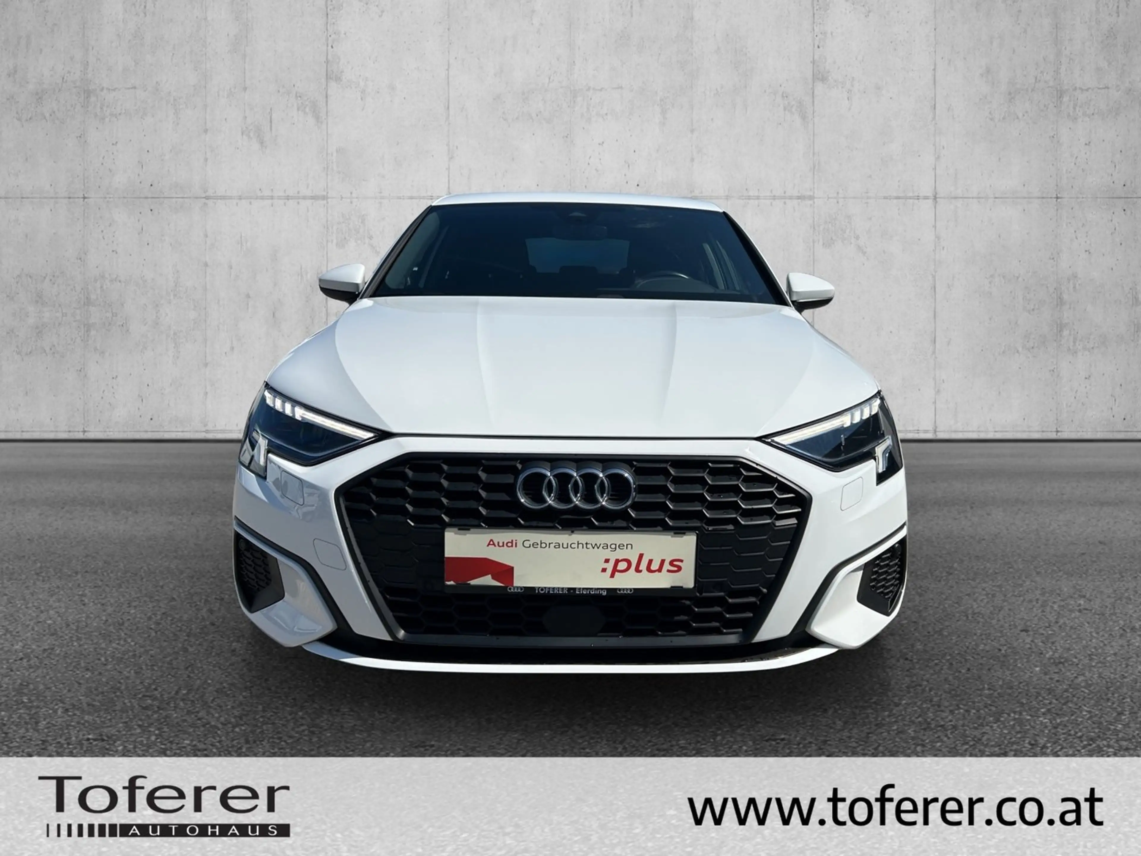 Audi A3 30 TFSI intense — photo 2
