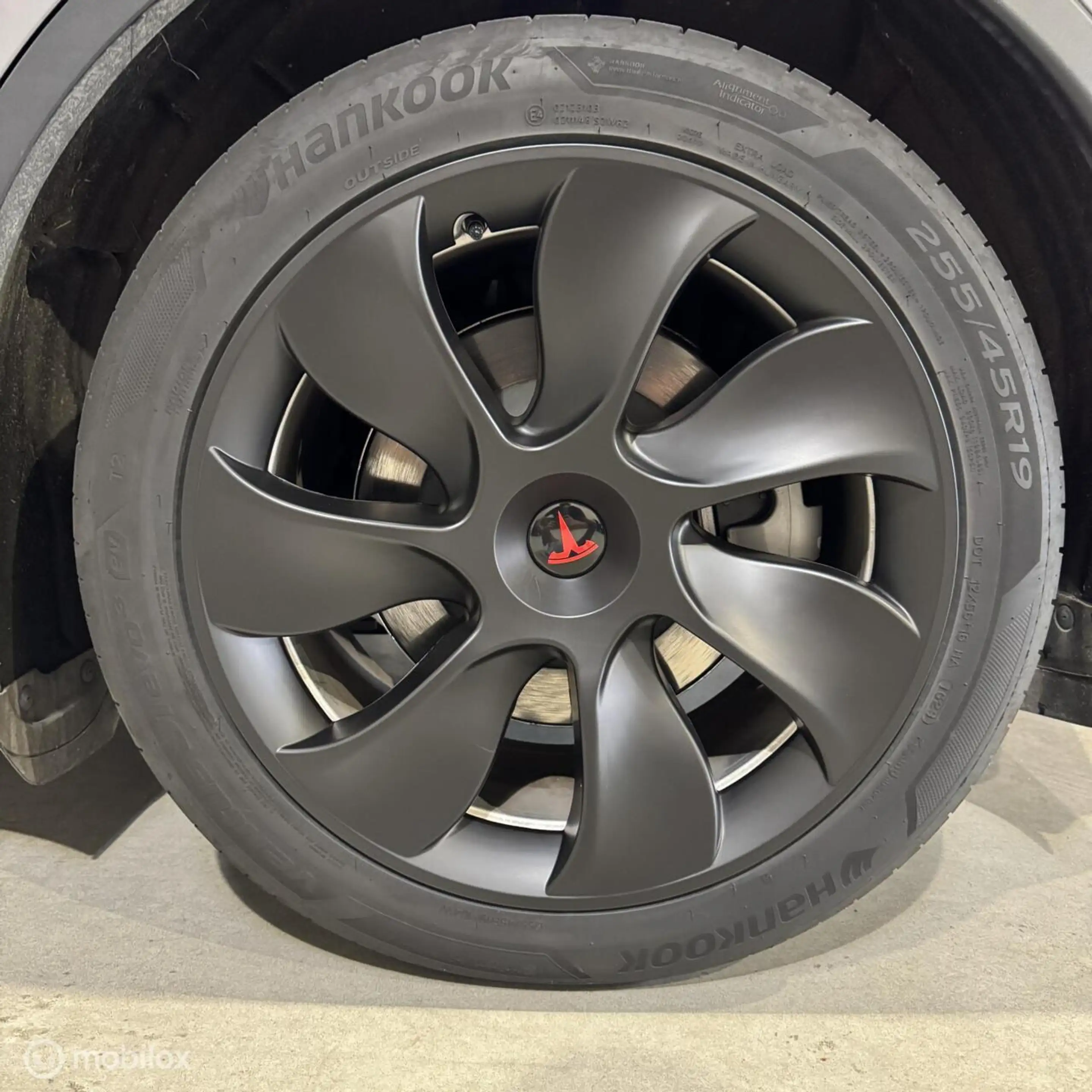 Tesla Model Y Long Range AWD + MMX PACK + EAP + SOH 96.4% — photo 20