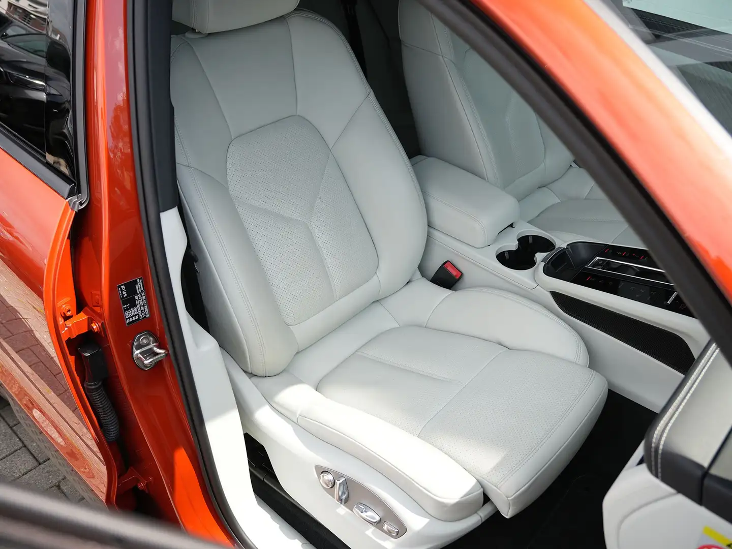 Porsche Macan S PAPAYA-KREIDE-LUFTF.-SPORTABGAS.-21"GT RÄDER Orange - 2