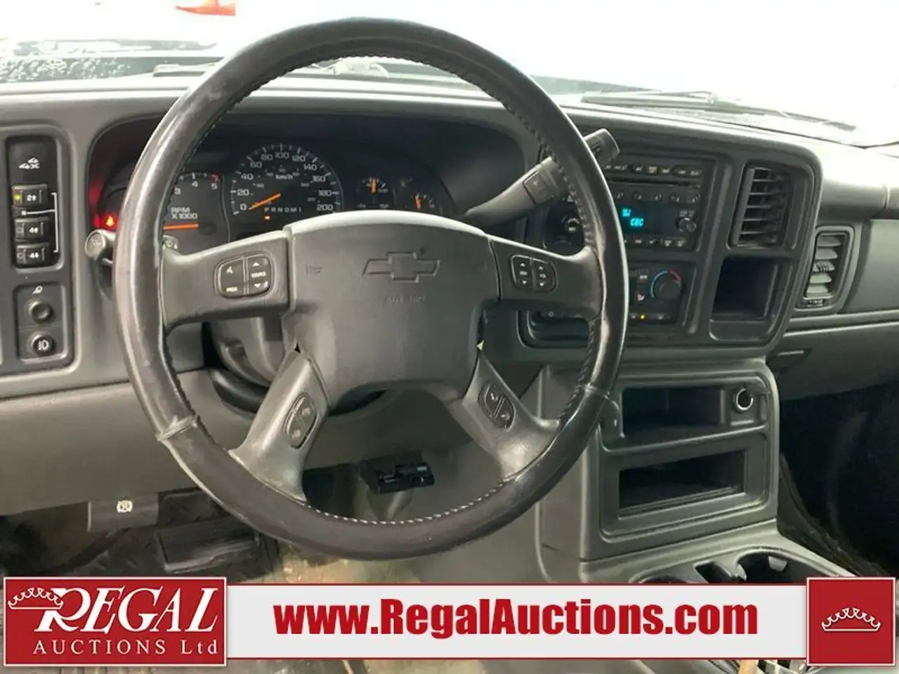 Chevrolet Silverado 3500 снимка Chevrolet Silverado 3500