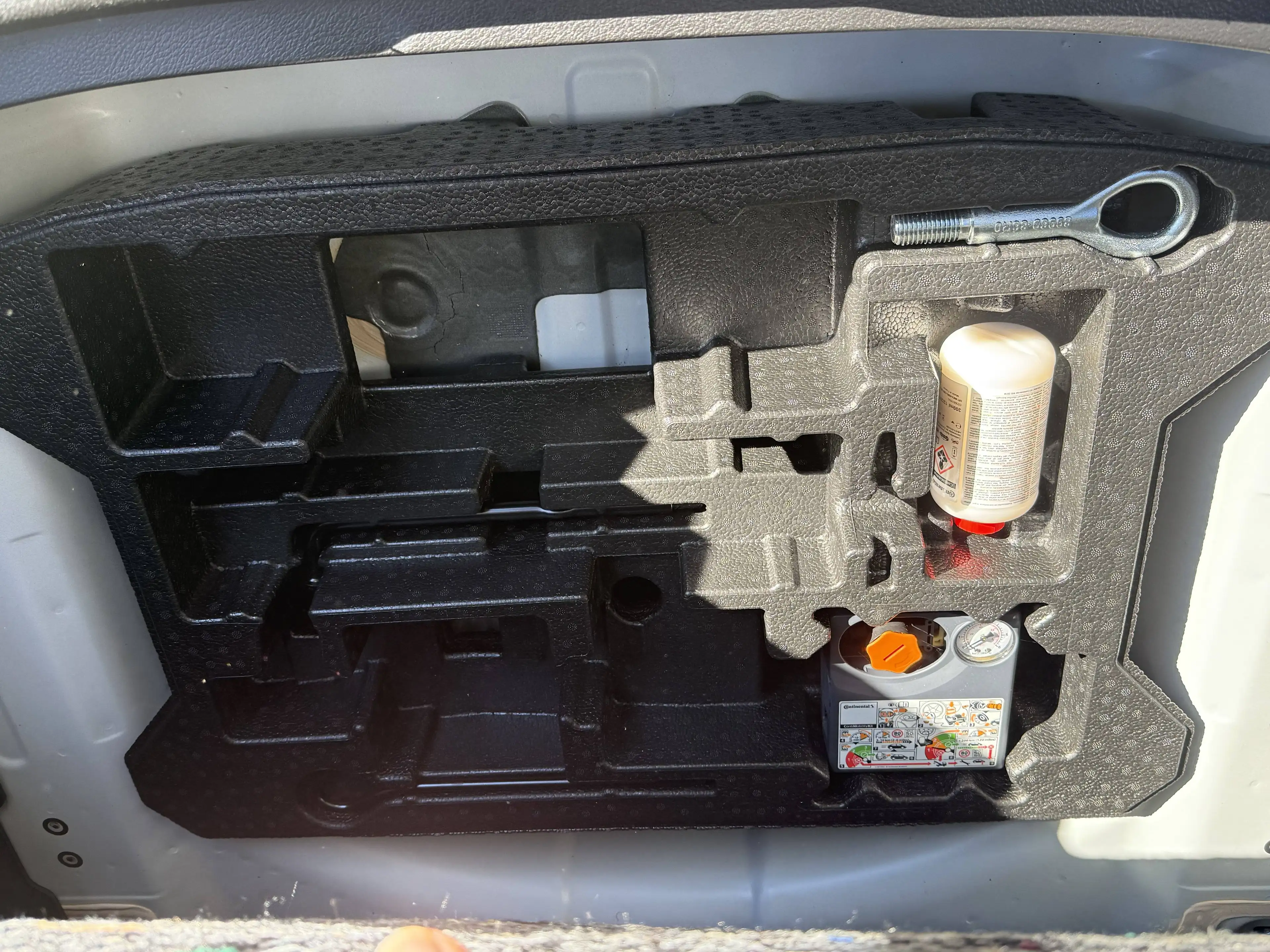 Suzuki S-Cross 1,4 GL  Hybrid ALLGRIP shine - ERSTBESITZ — photo 8