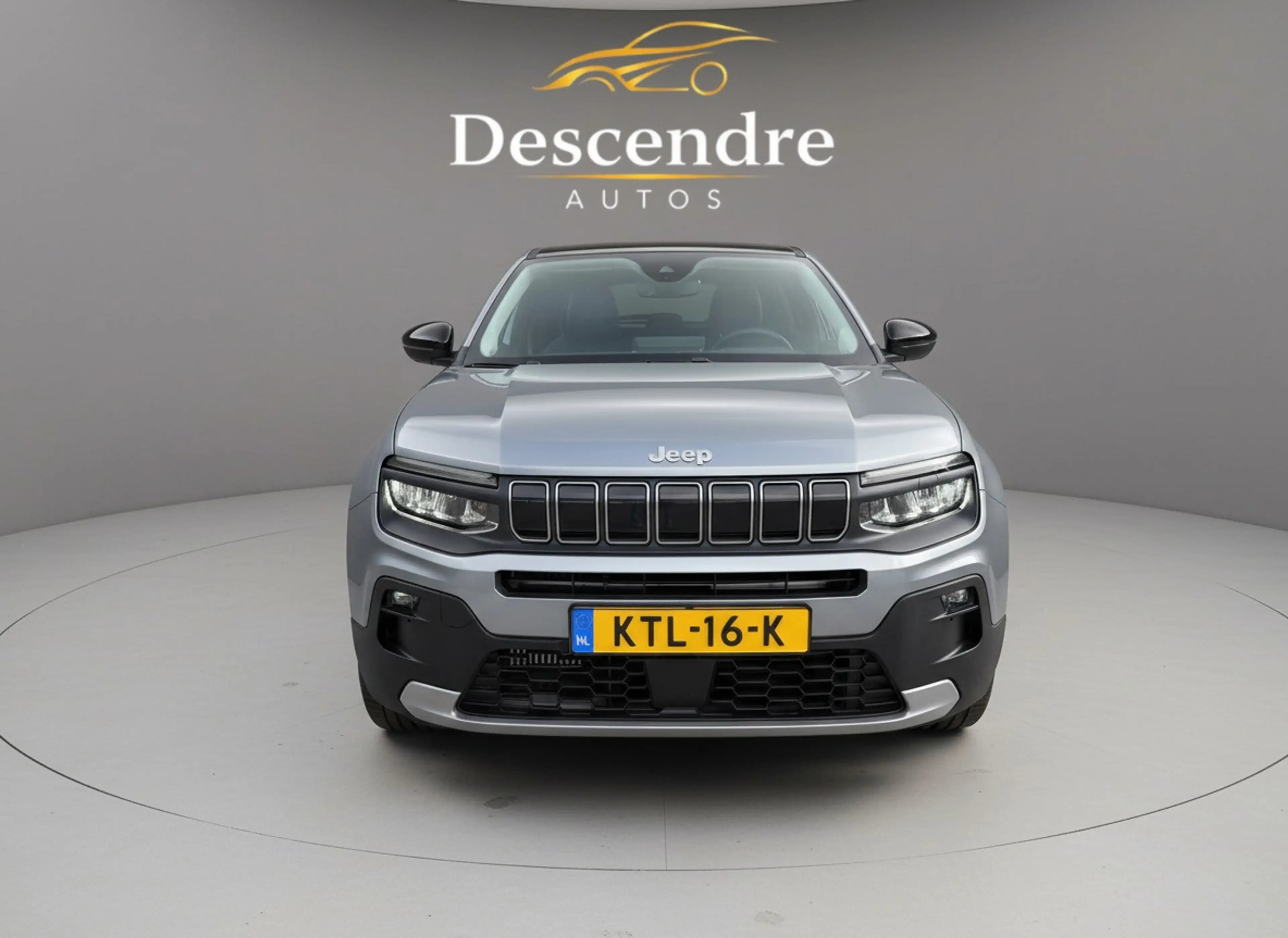 Jeep Avenger 1.2 e-Hybrid Altitude jbl, virtual dis, led — photo 7
