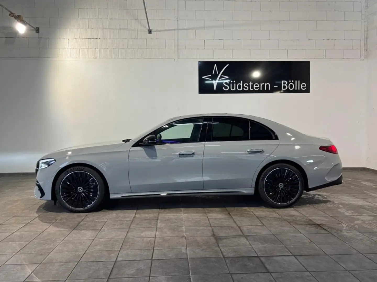 Mercedes-Benz E 450 d 4M AMG+AMBIENTE+DISTRO+MEMORY+NIGHTP. Gris - 2