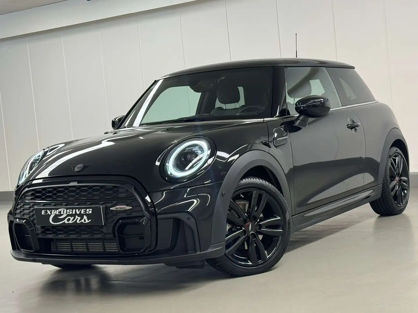 MINI One 1.5I 102CV PACK JOHN COOPER WORKS GPS LED CUIR REG Noir - 1