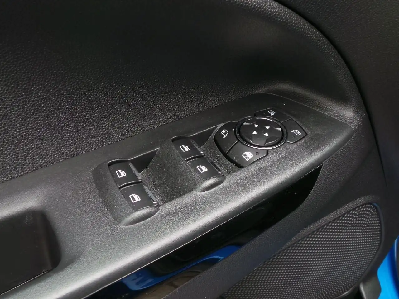 Ford EcoSport Titanium KLIMA Navi DAB AHK Winterp, миниатюра 22