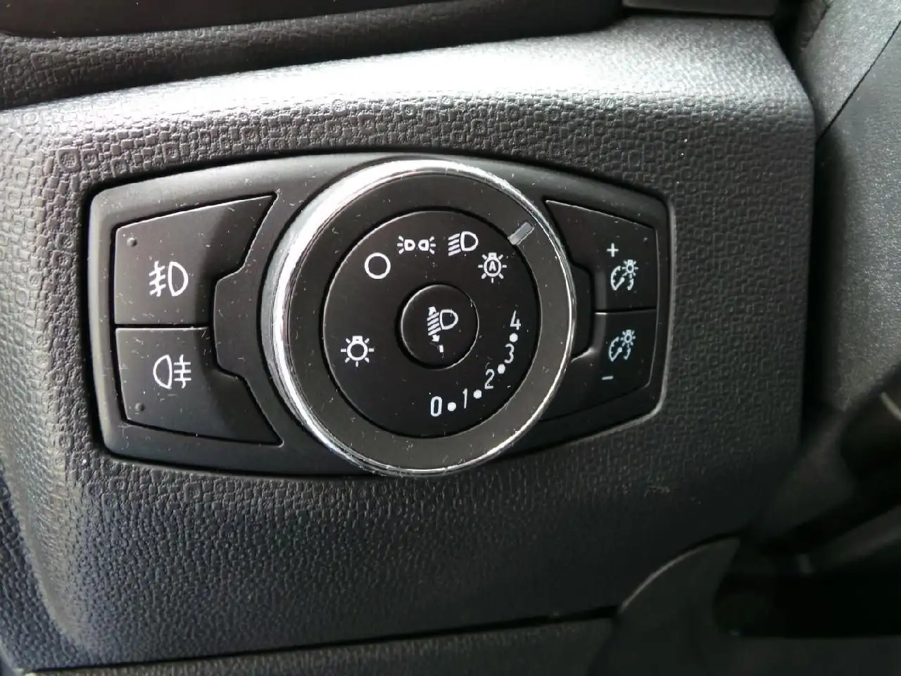 Ford EcoSport Titanium KLIMA Navi DAB AHK Winterp, миниатюра 24