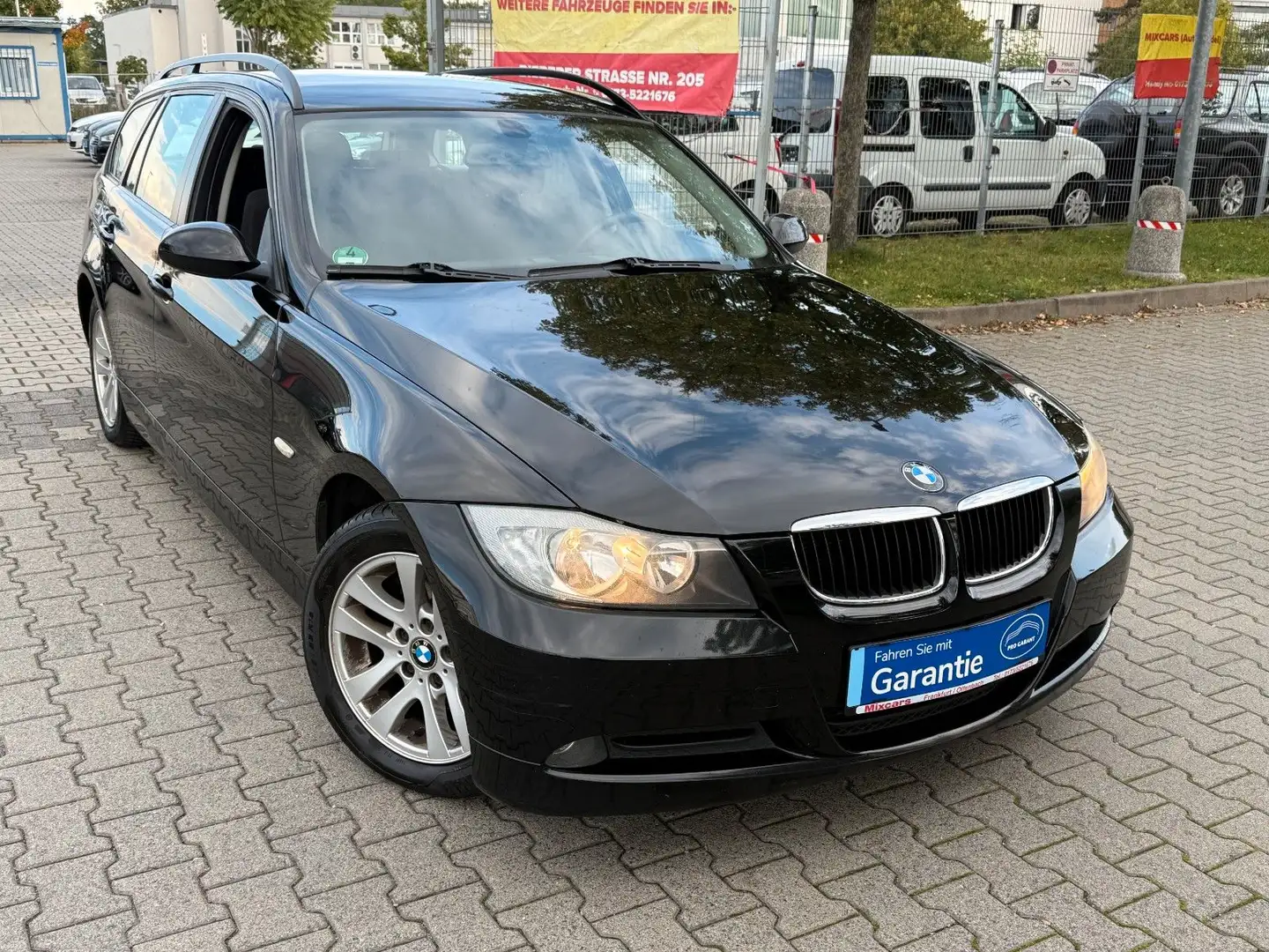 BMW 320 3 Touring 320d KLIMAAUTOMATIK*PDC*RCD*TEMPO* Noir - 1