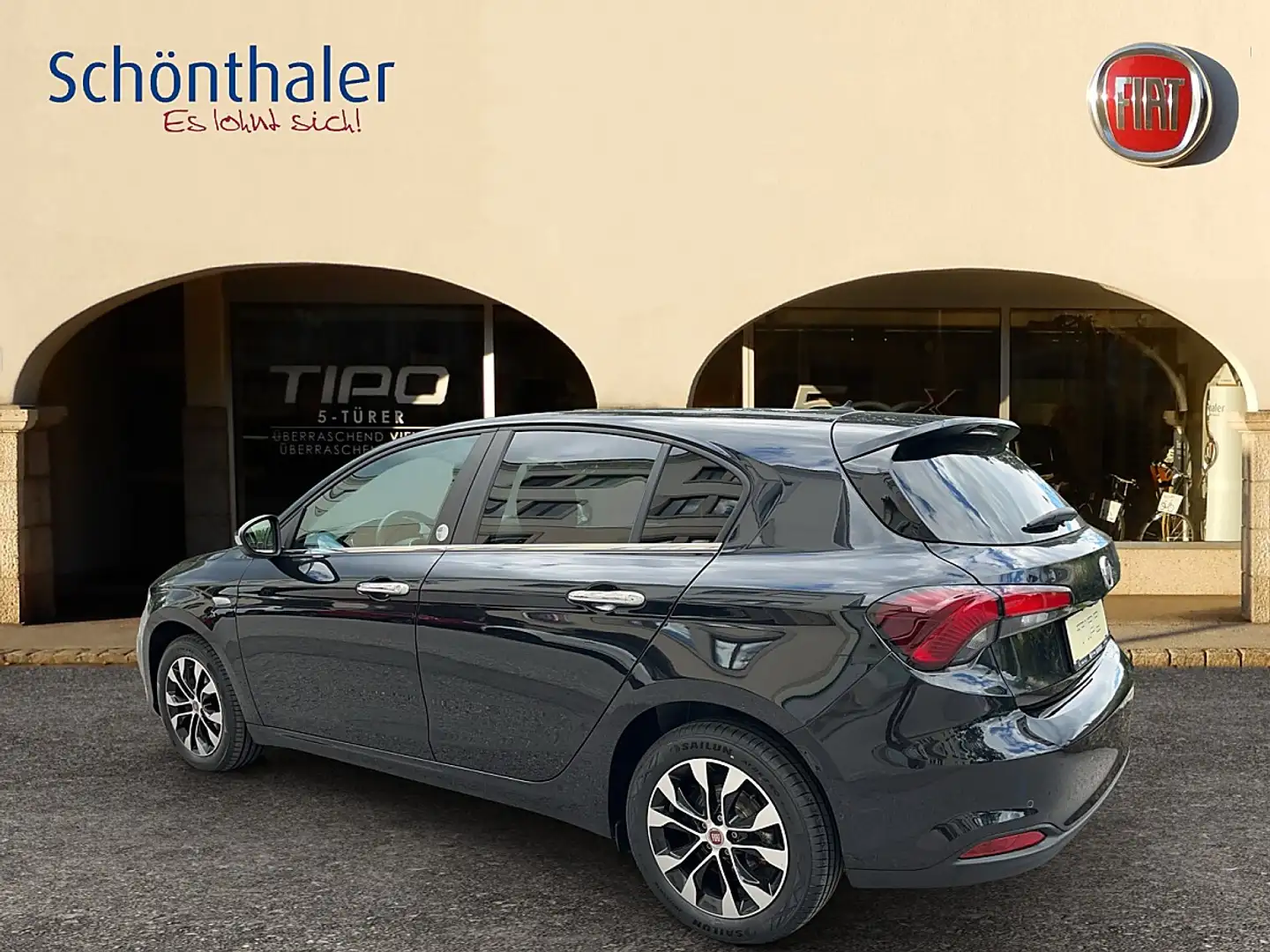 Fiat Tipo 1.6 Multijet Mirror 120 DCT (EURO 6d-TEMP) Schwarz - 2