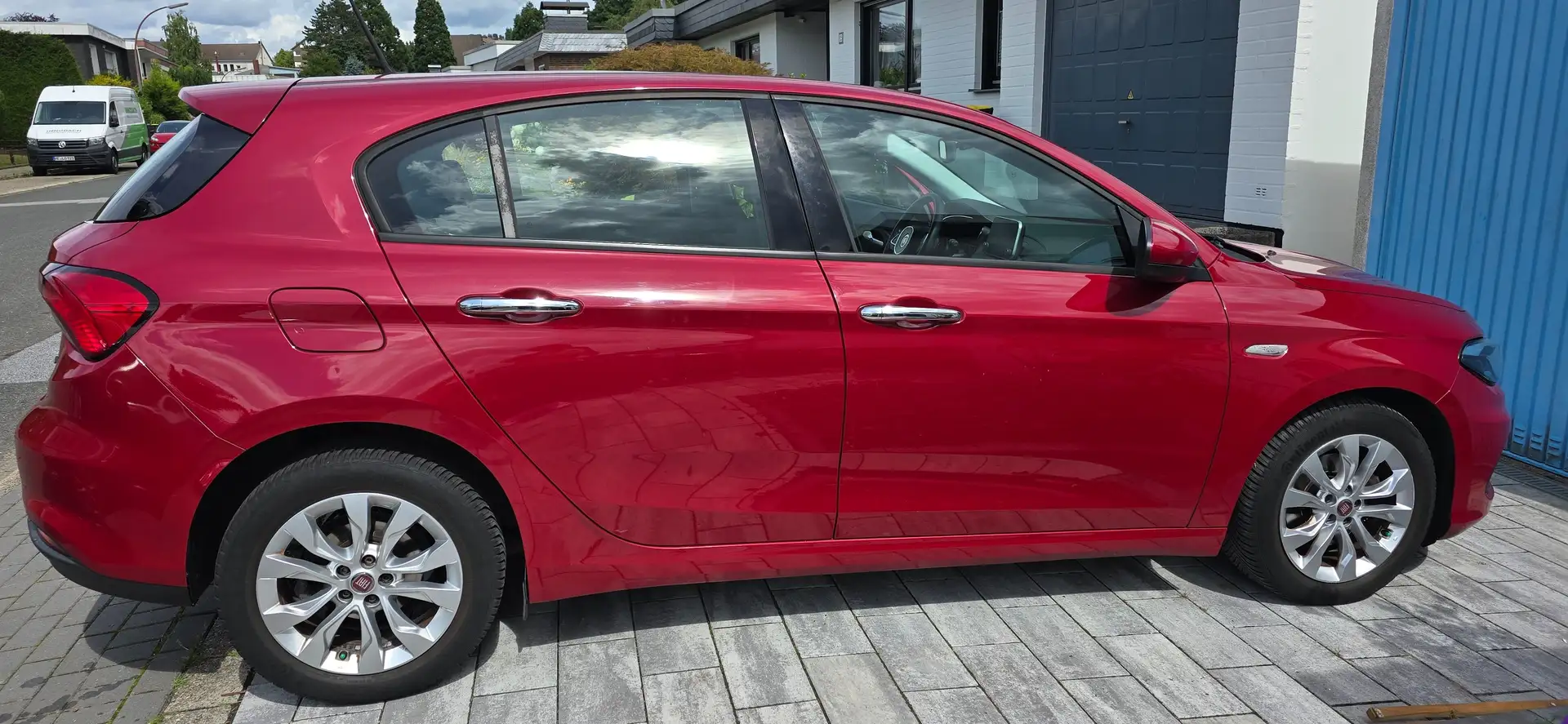 Fiat Tipo Tipo 1.4 16V Lounge Rot - 1