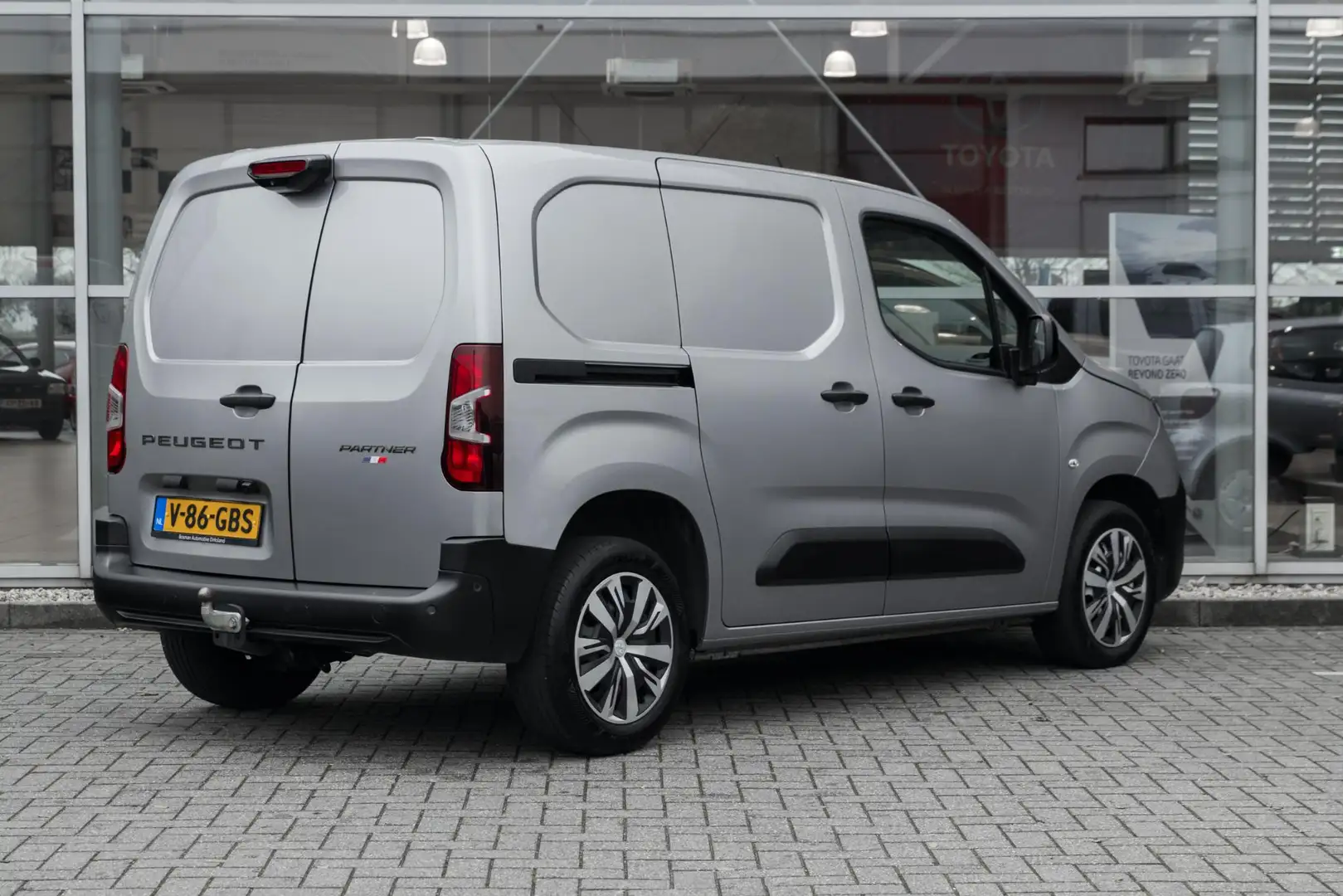 Peugeot Partner 1.5 BlueHDi 130 S&S L1 Grijs - 2