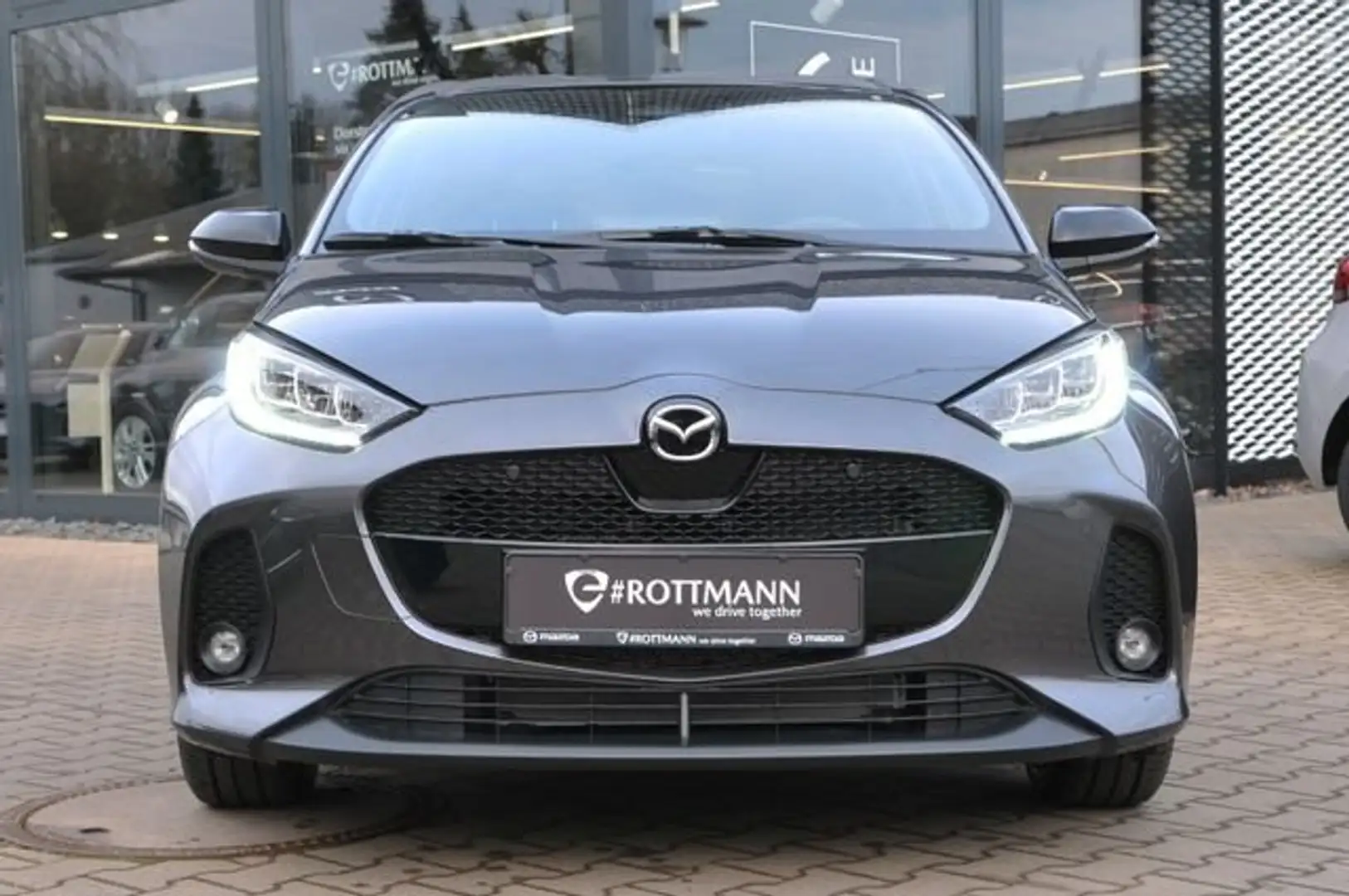Mazda 2 HYBRID 1.5L VVT-I AUT. HOMURA SoMo ACC Grau - 2