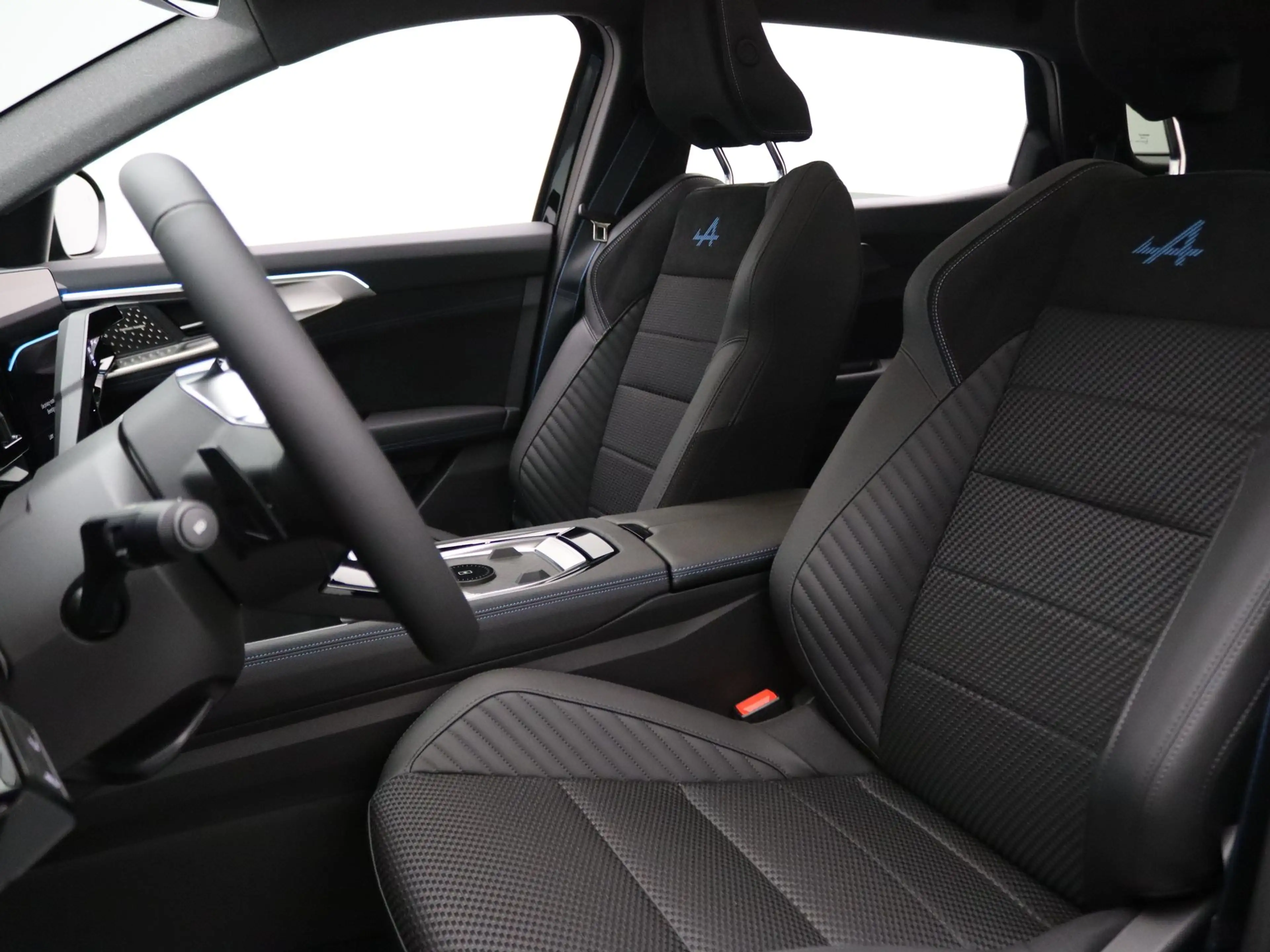 Renault Espace E-Tech full hybrid 200 esprit Alpine 7p. Apple Car — photo 4