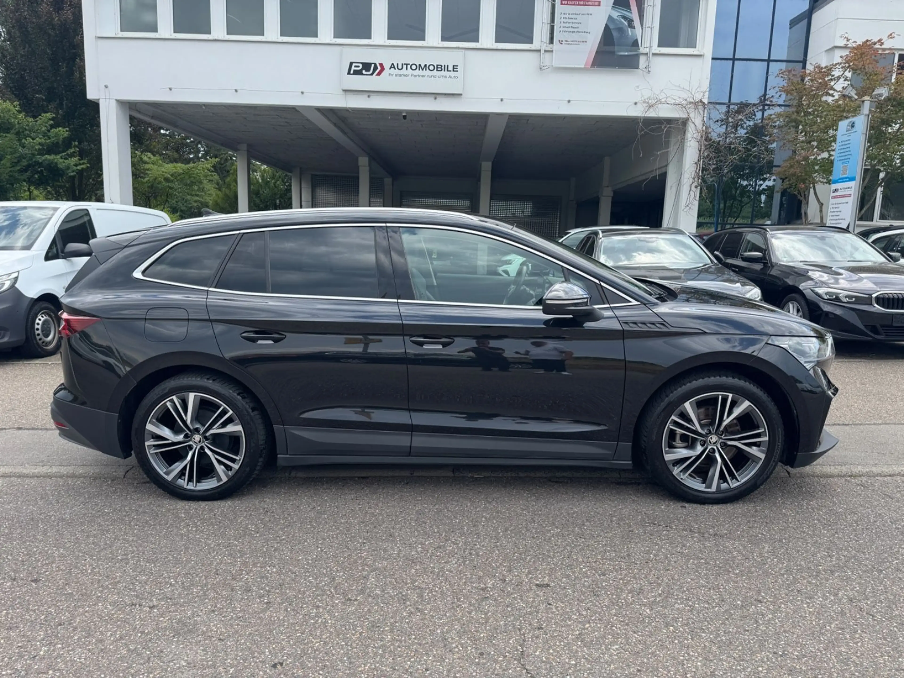 Skoda Enyaq iV 80 Suite Navi LED Kamera ACC AHK 1.H — photo 7