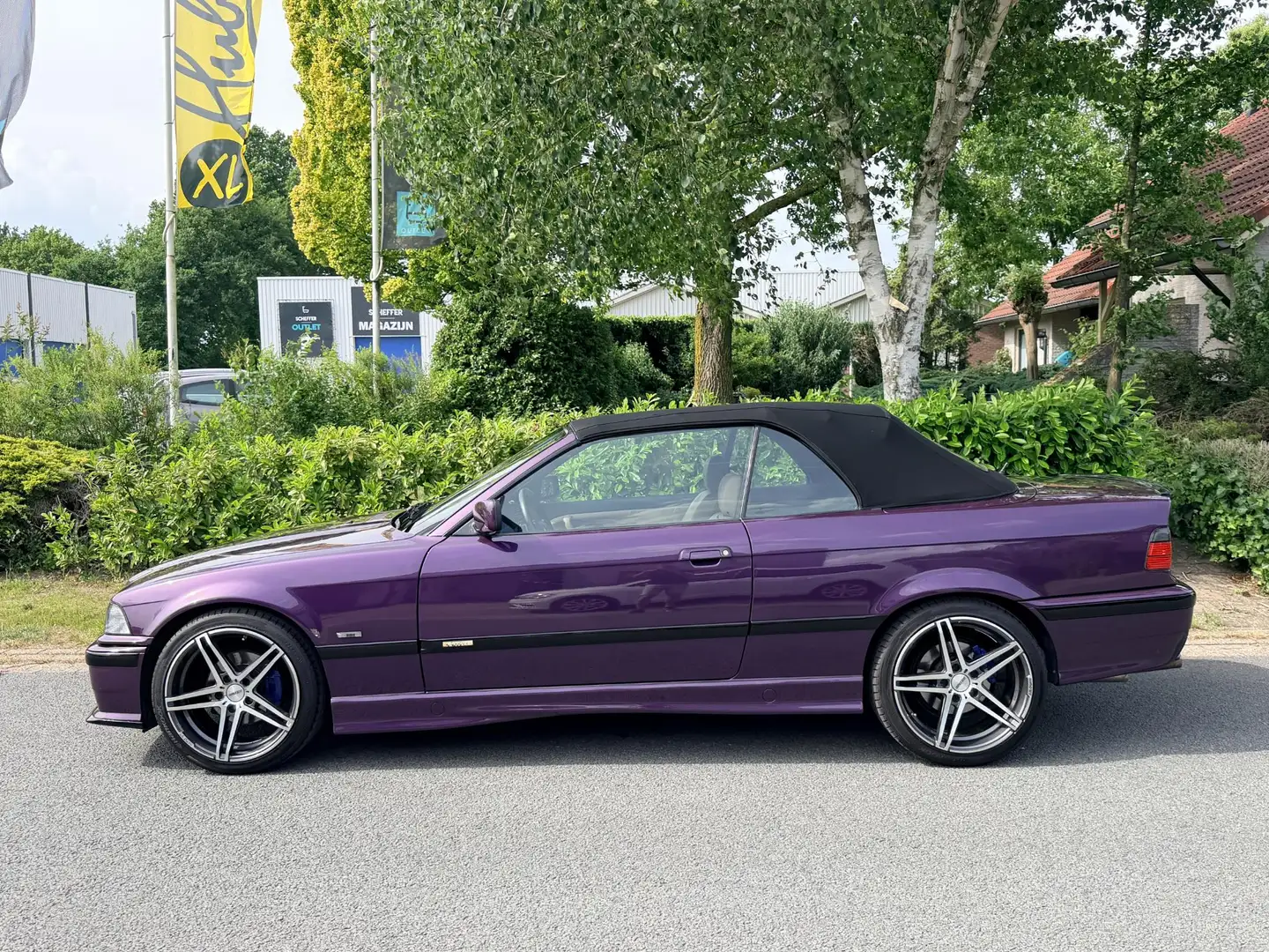 BMW 328 3-serie 328i Cabrio 193PK M-Pakket•Leder•Airco Violett - 2