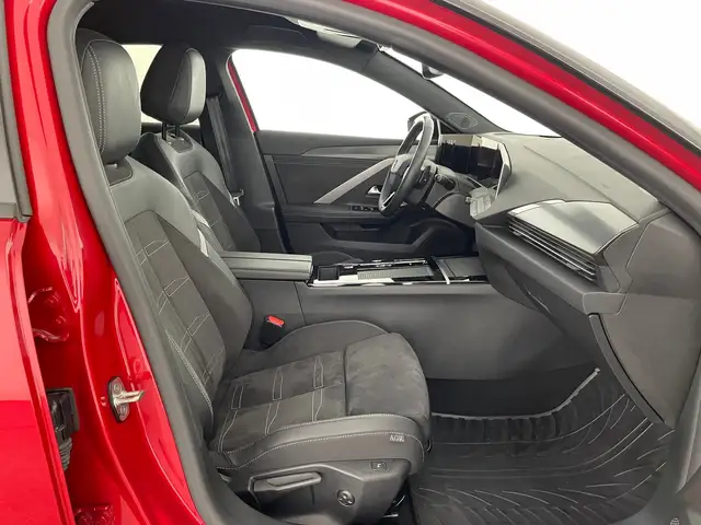 Opel Astra view 10