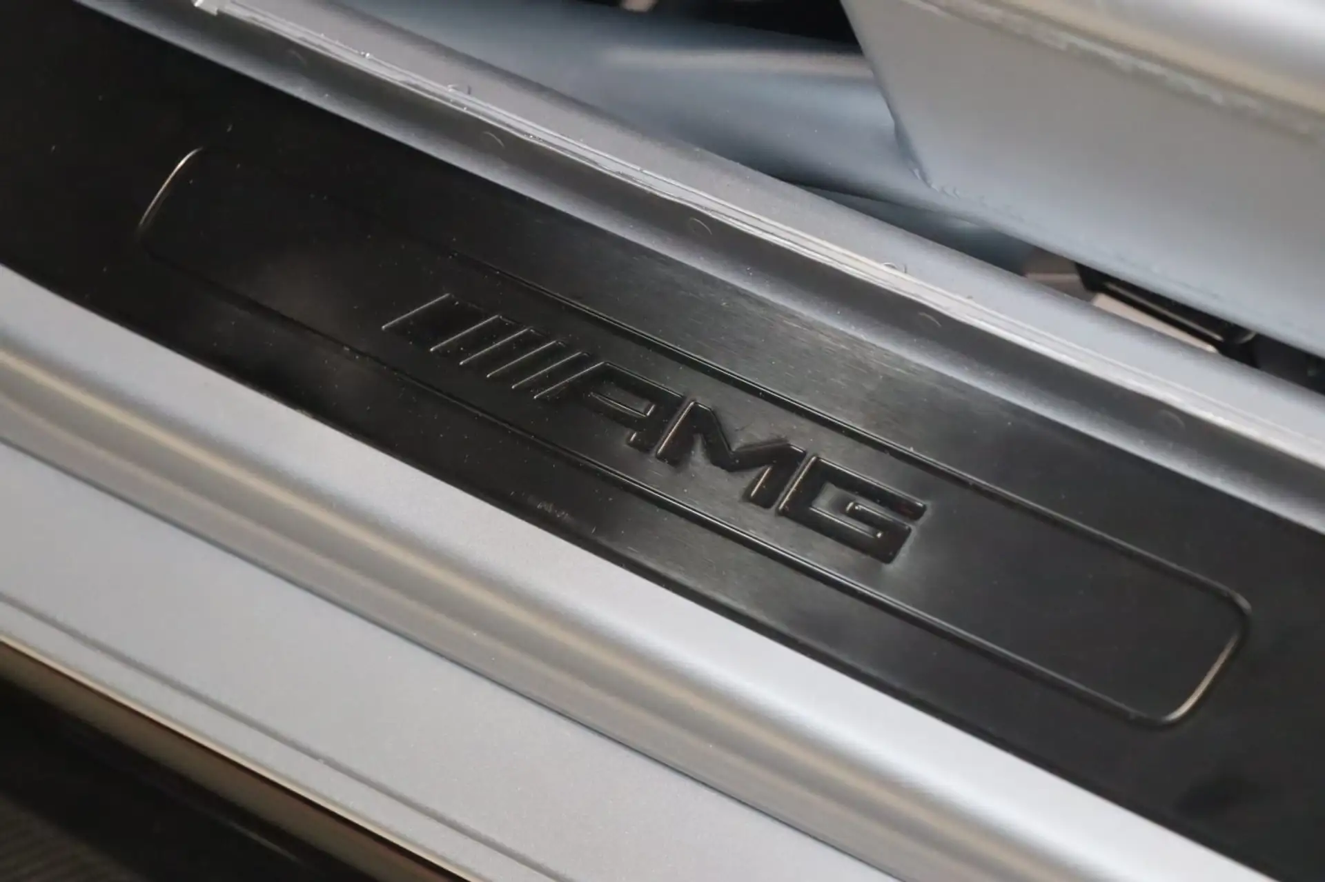 벤츠 AMG GT 4-Door Coupe 63 S 2022 화이트 사진 6