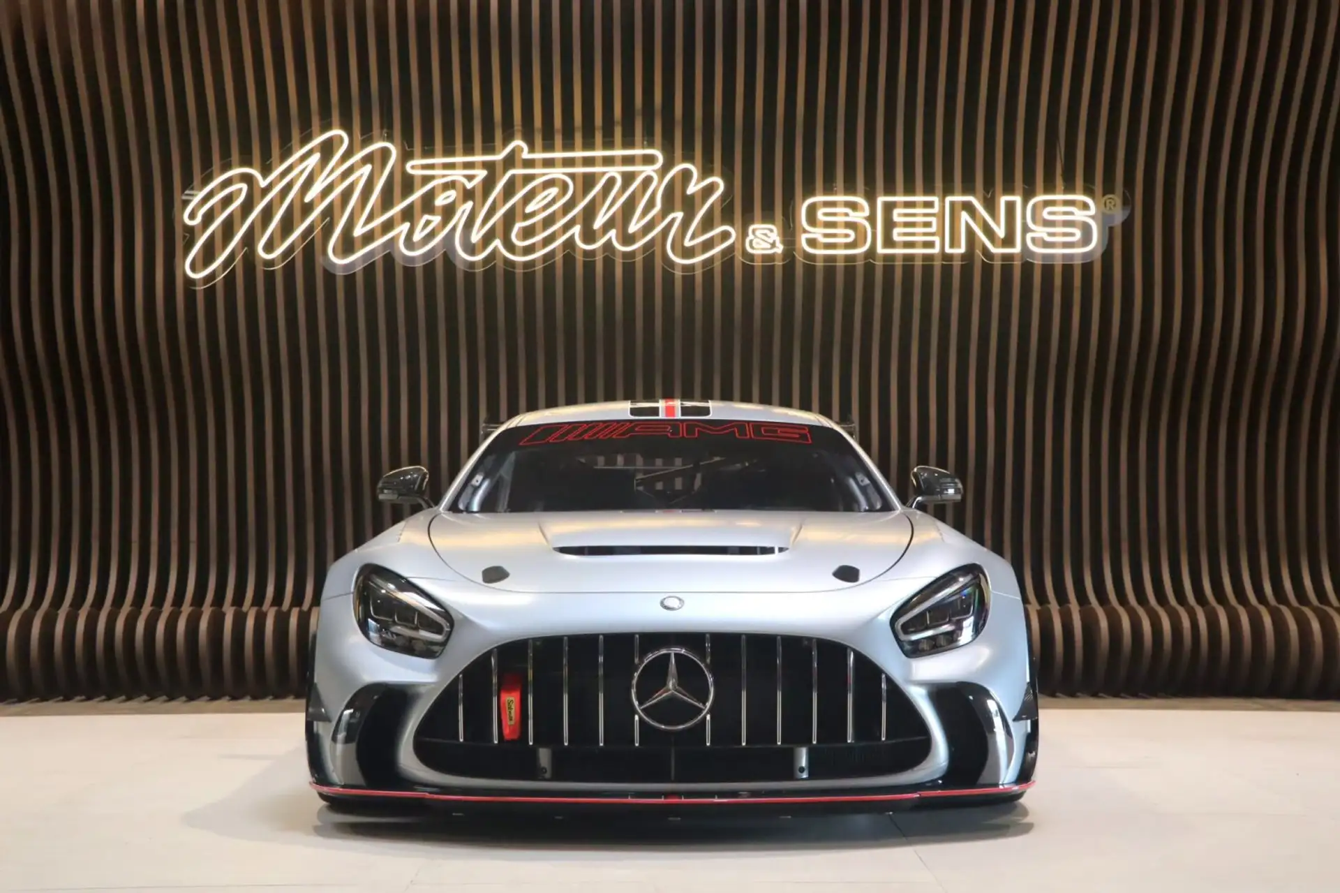벤츠 AMG GT 4-Door Coupe 63 S 2022 화이트 사진 3
