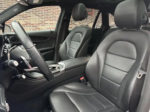 Mercedes-Benz 250 view 13
