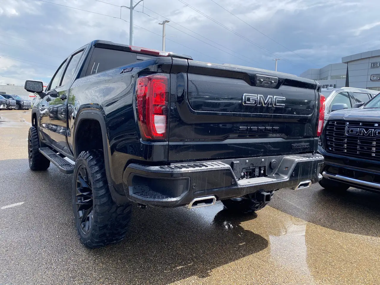 GMC Sierra 1500 снимка GMC Sierra 1500