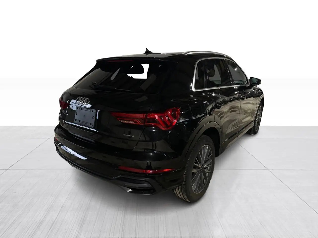 Audi Q3 photo Audi Q3