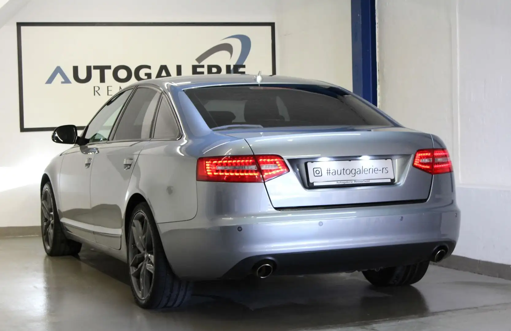 Audi A6 2.8 FSI V6 Limo. multitronic *FACELIFT*NAVI* Gris - 1