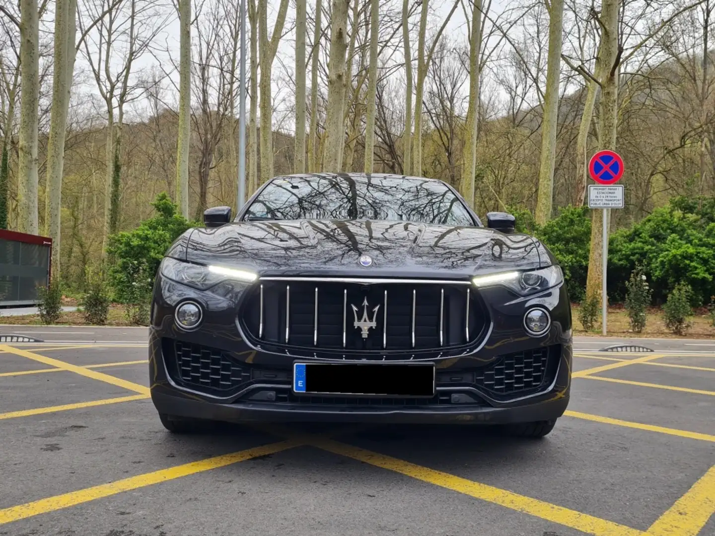 Maserati Levante 350 Aut. Noir - 2