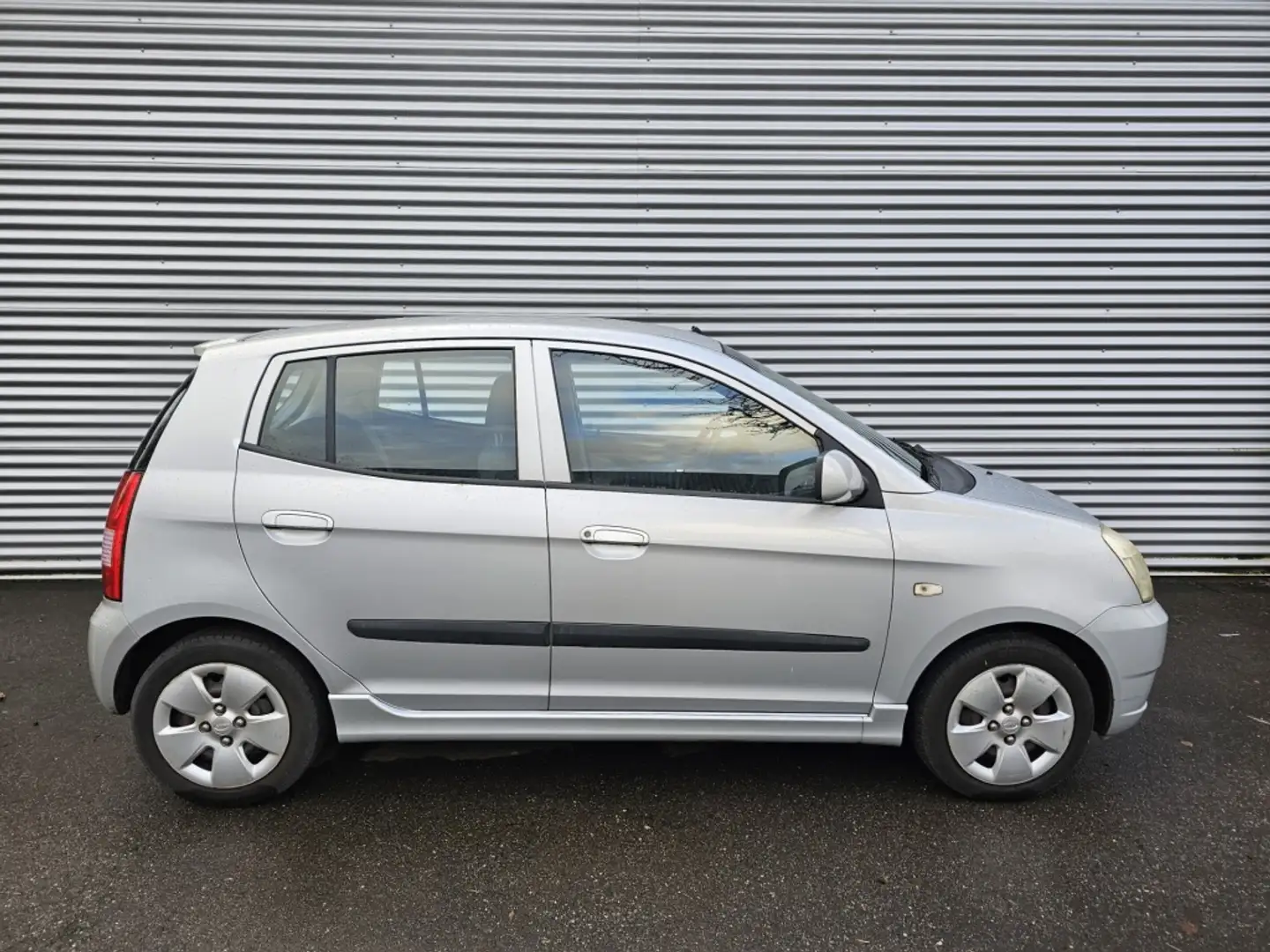 Kia Picanto 1.0 LX Grijs - 1