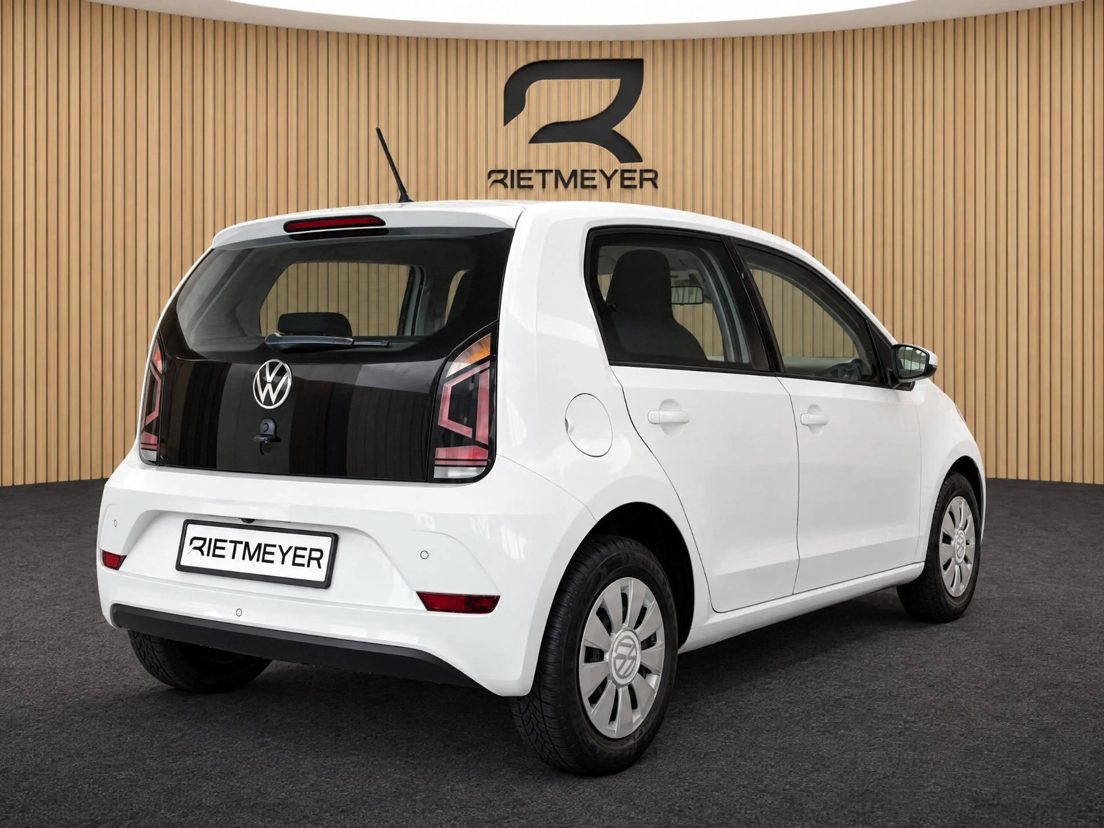 Volkswagen up! 1.0 |Rijklaar! |Stoelverw. |Camera |Bluetooth — photo 9