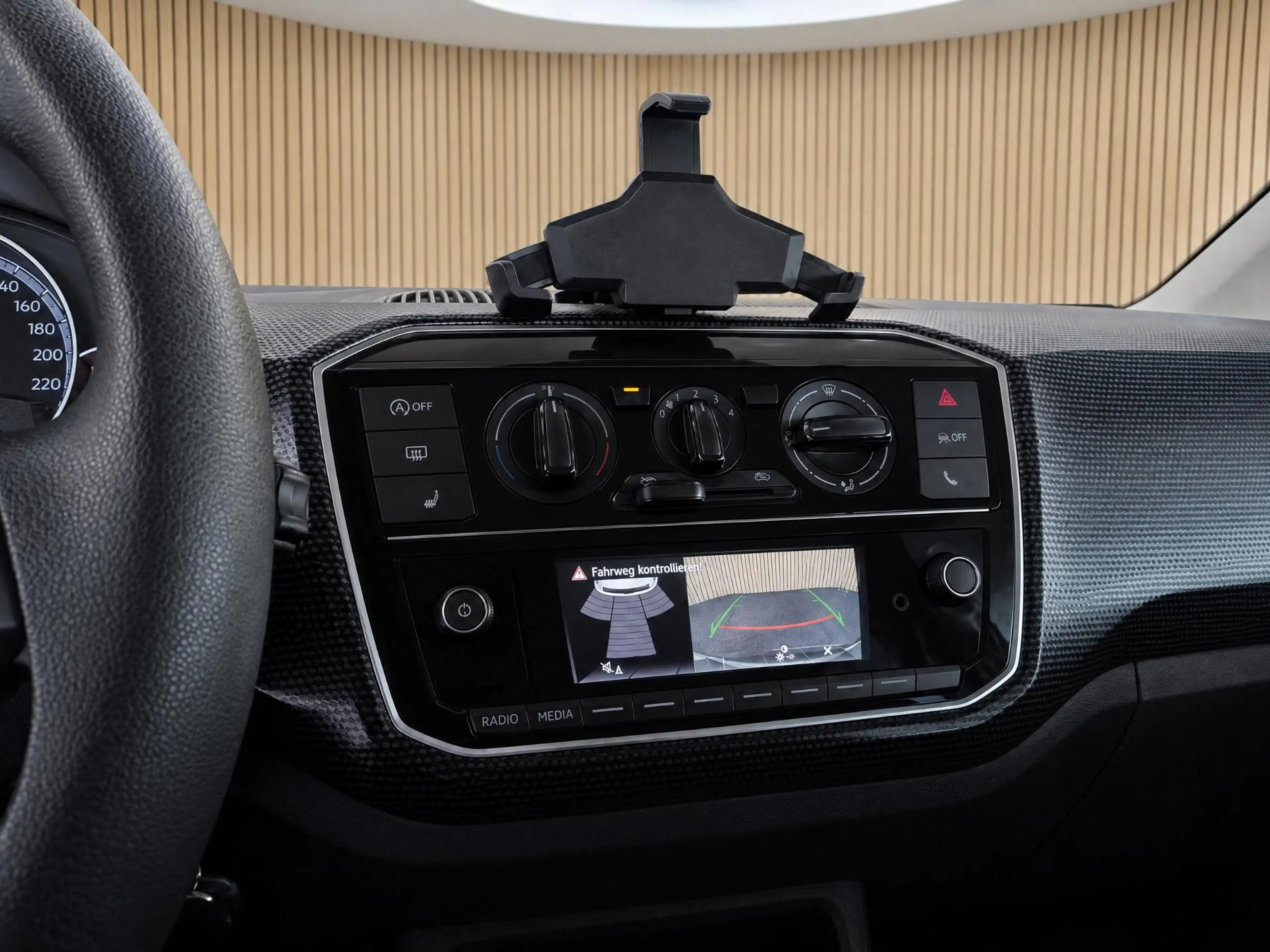 Volkswagen up! 1.0 |Rijklaar! |Stoelverw. |Camera |Bluetooth — photo 12