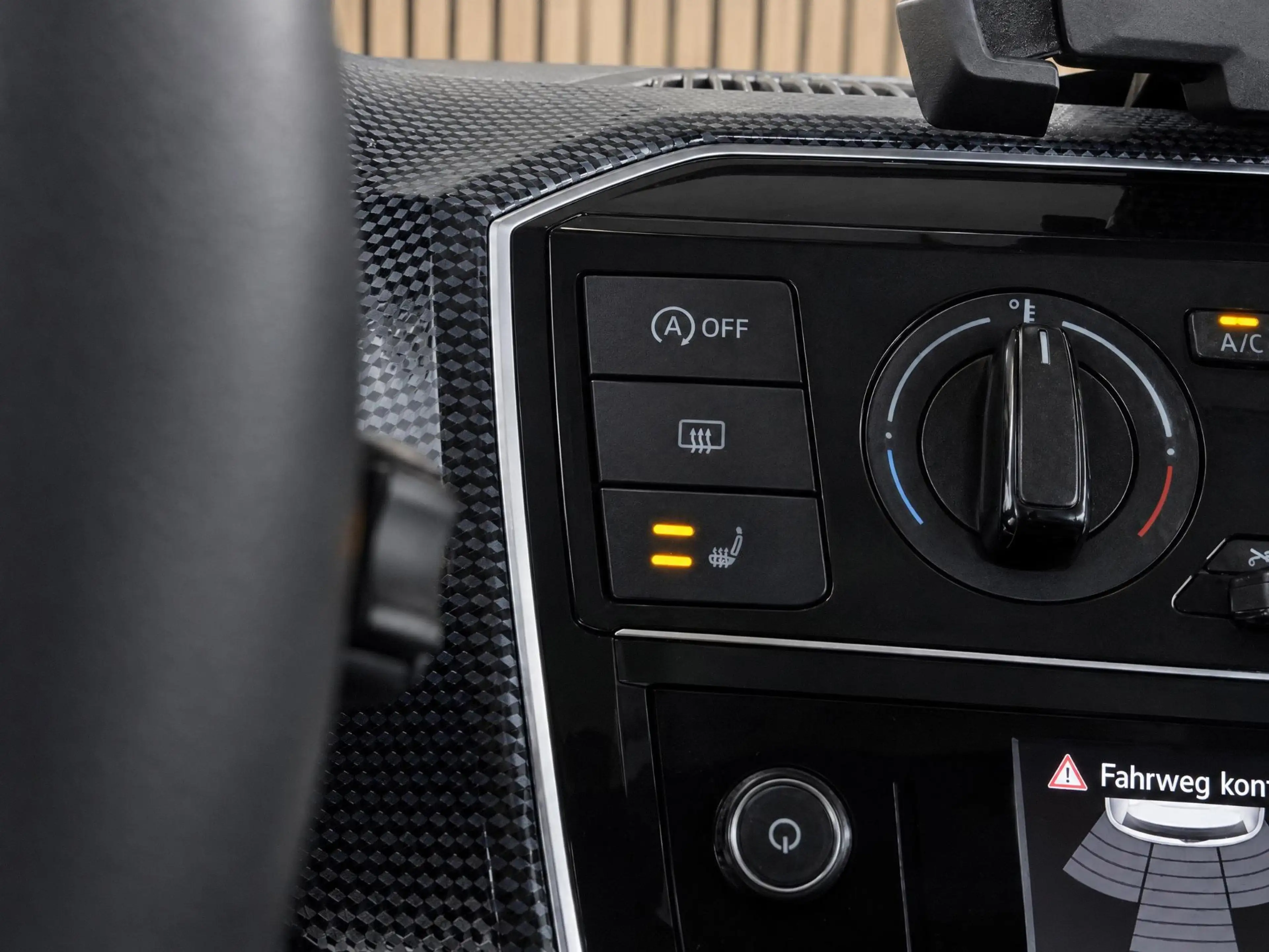 Volkswagen up! 1.0 |Rijklaar! |Stoelverw. |Camera |Bluetooth — photo 17