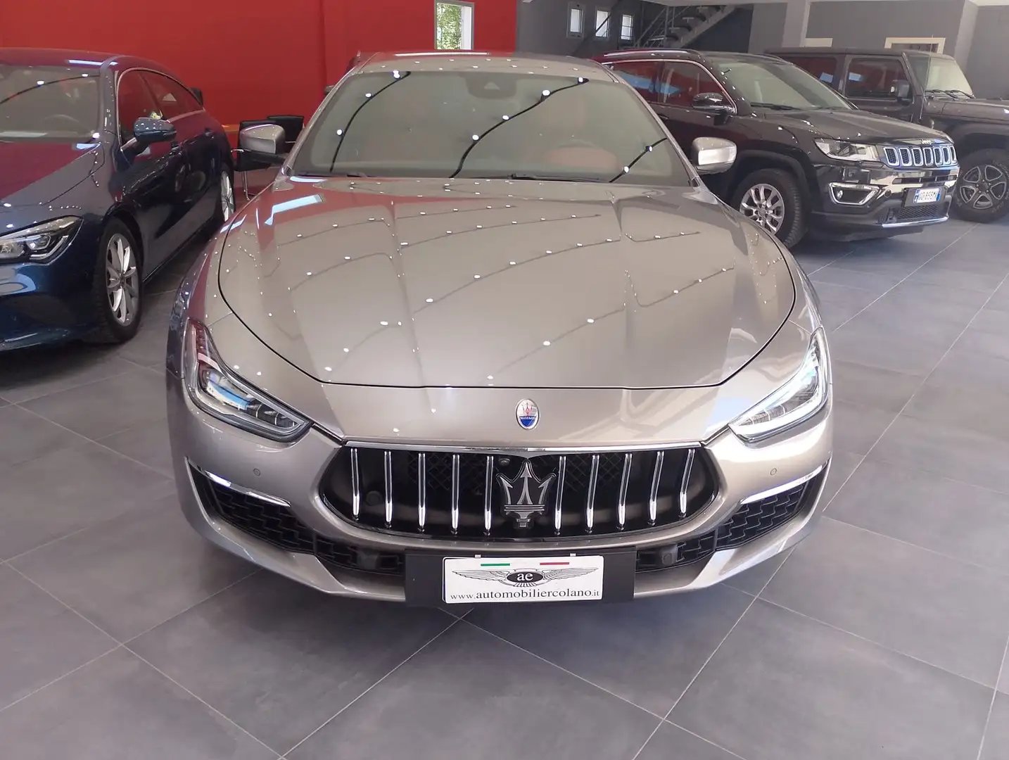 Maserati Ghibli Ghibli III 2021 2.0 mhev Granlusso 330cv auto Gris - 1