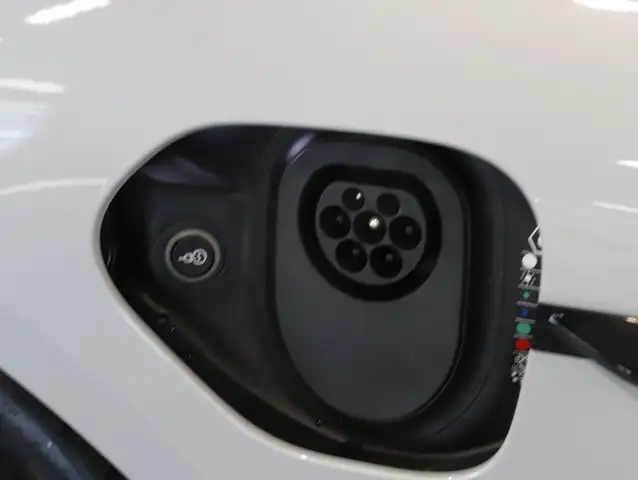 Porsche Taycan Sport Turismo Black Edition Ansicht 8