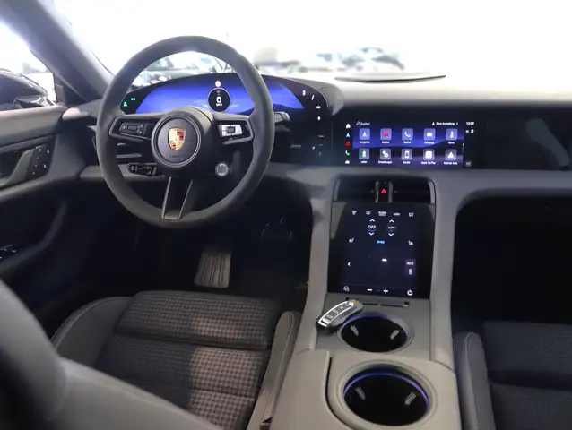 Porsche Taycan Sport Turismo Black Edition Ansicht 22