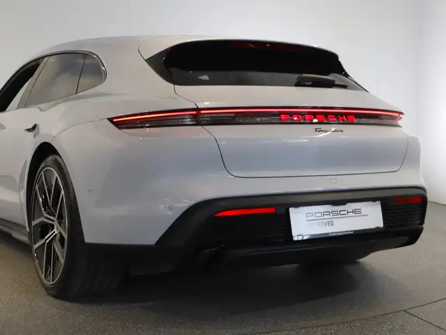 Porsche Taycan Sport Turismo Black Edition Ansicht 7