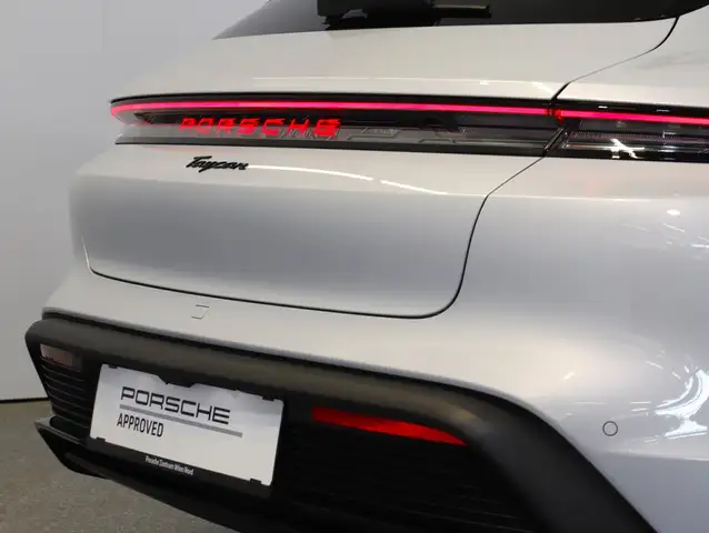 Porsche Taycan Sport Turismo Black Edition Ansicht 44