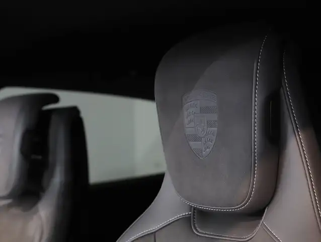 Porsche Taycan Sport Turismo Black Edition Ansicht 20