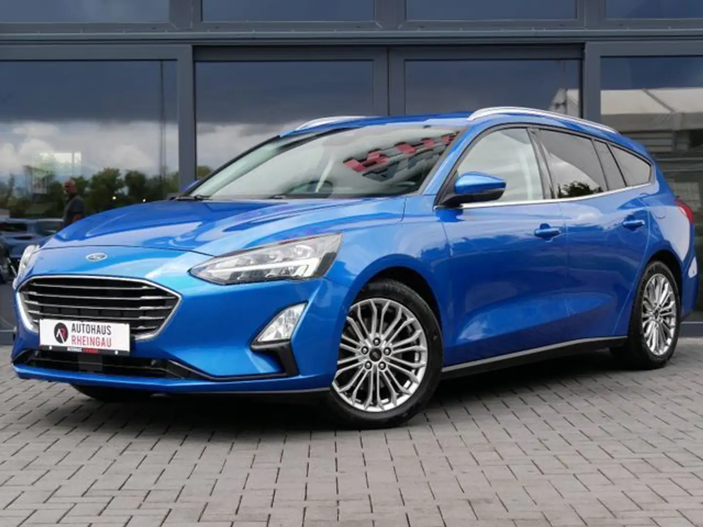 Ford Focus Turnier Titanium RFK LED DAB Blauw - 1