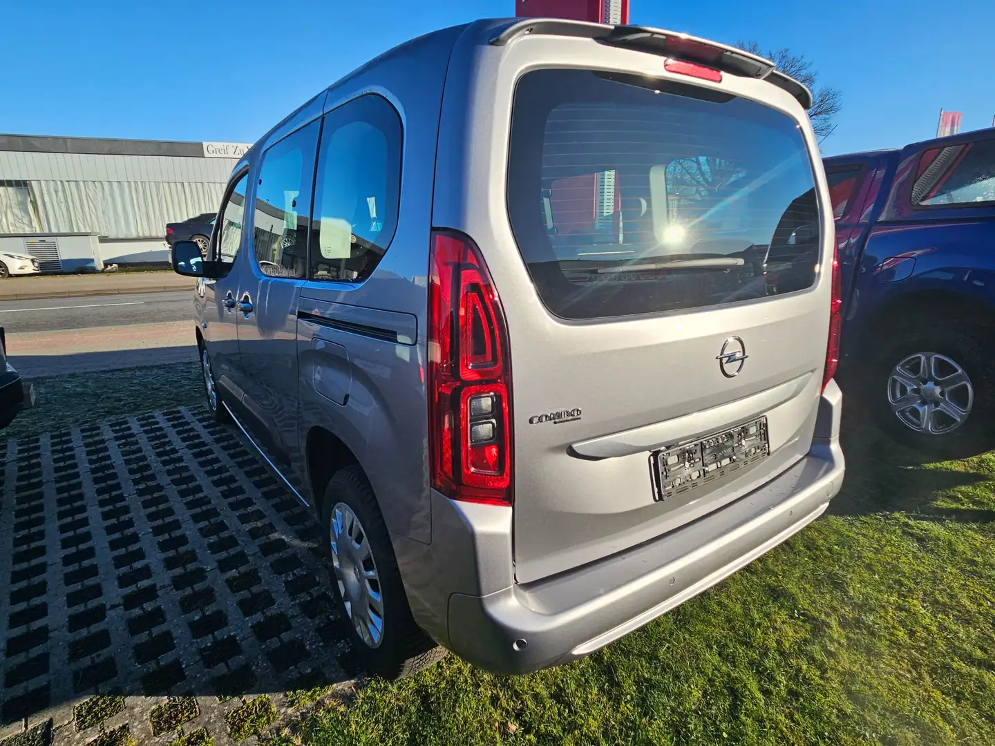 Opel Combo Edition Allwetterreifen / NAVI / Sitzheizung Grau - 2