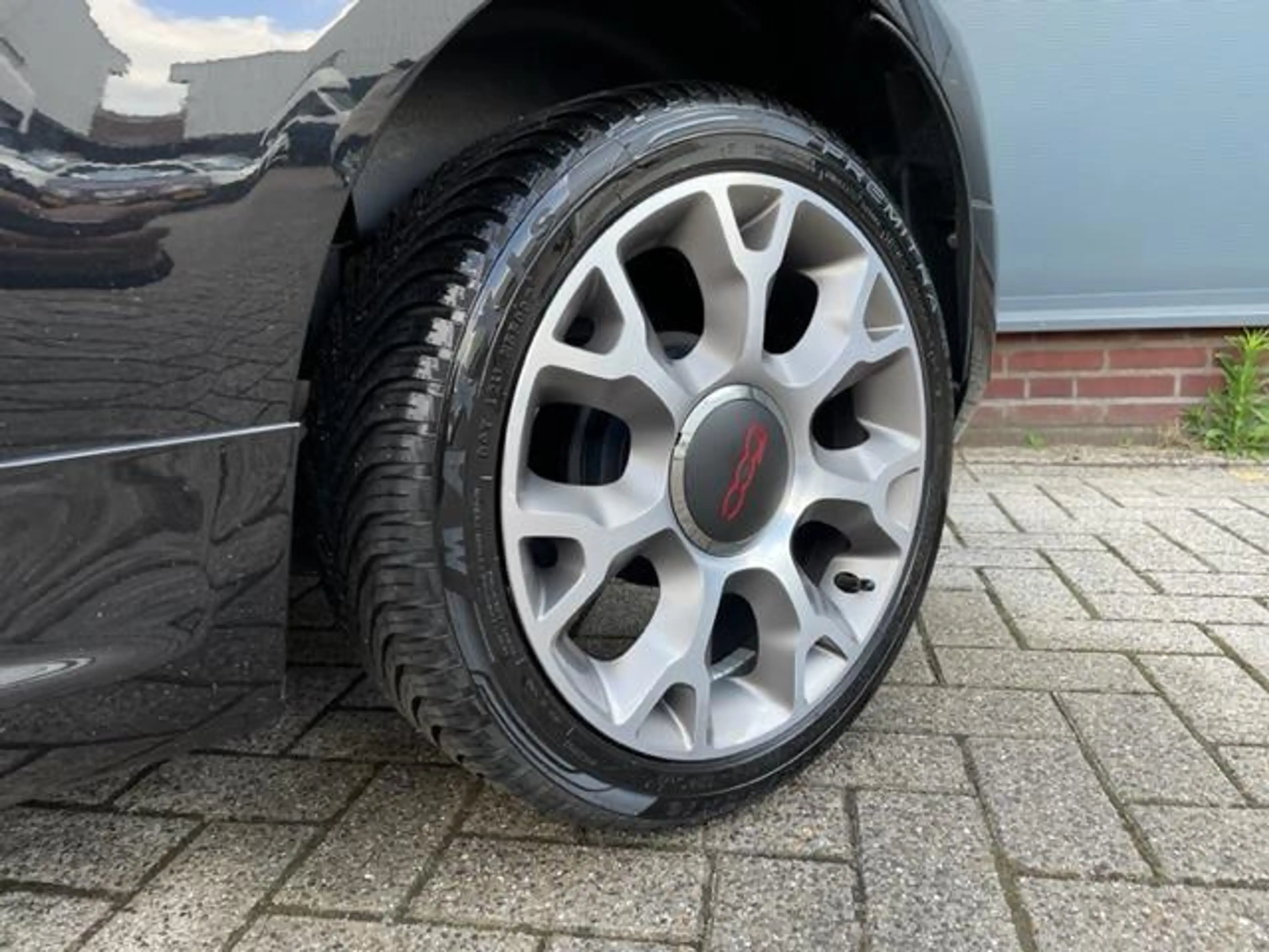 Fiat 500 1.0 Hybrid Sport *carplay *ecc *16” — photo 3