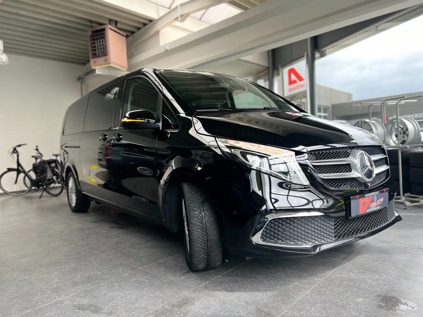 Mercedes-Benz V 300 A3 (59.000€ex) AVANTGARDE | 360° |SPORT PACK Schwarz - 2